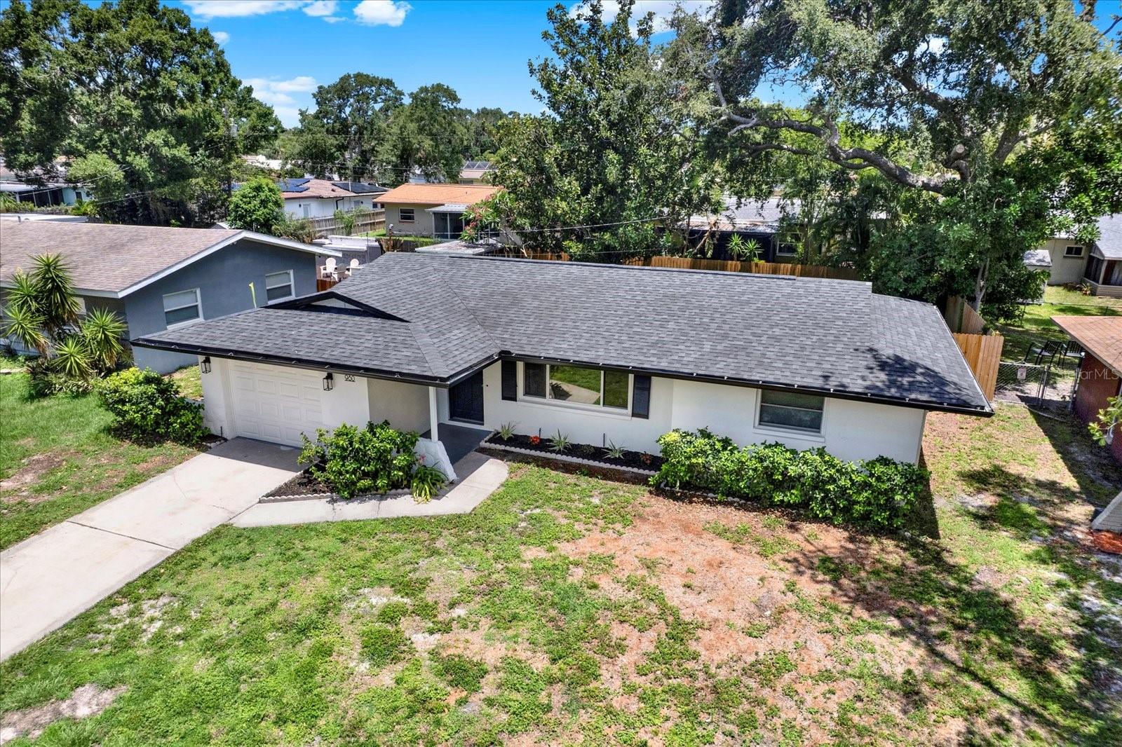 Image 2 of 22 For 980 5th Avenue Ne