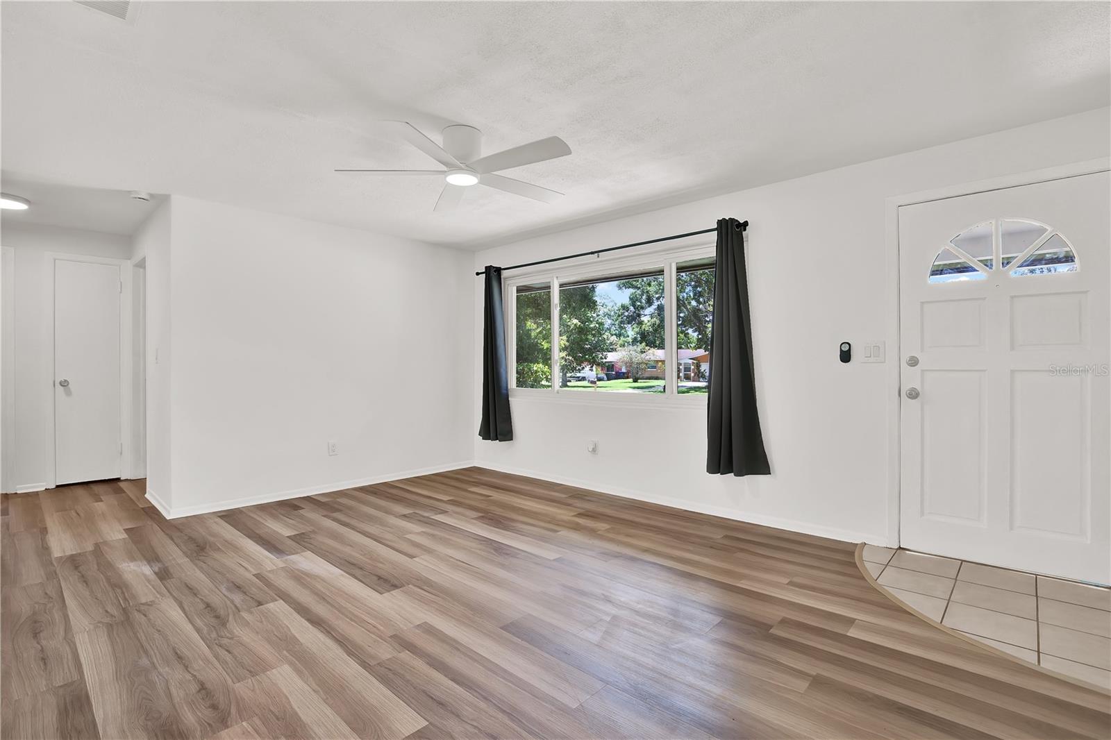 Image 4 of 22 For 980 5th Avenue Ne