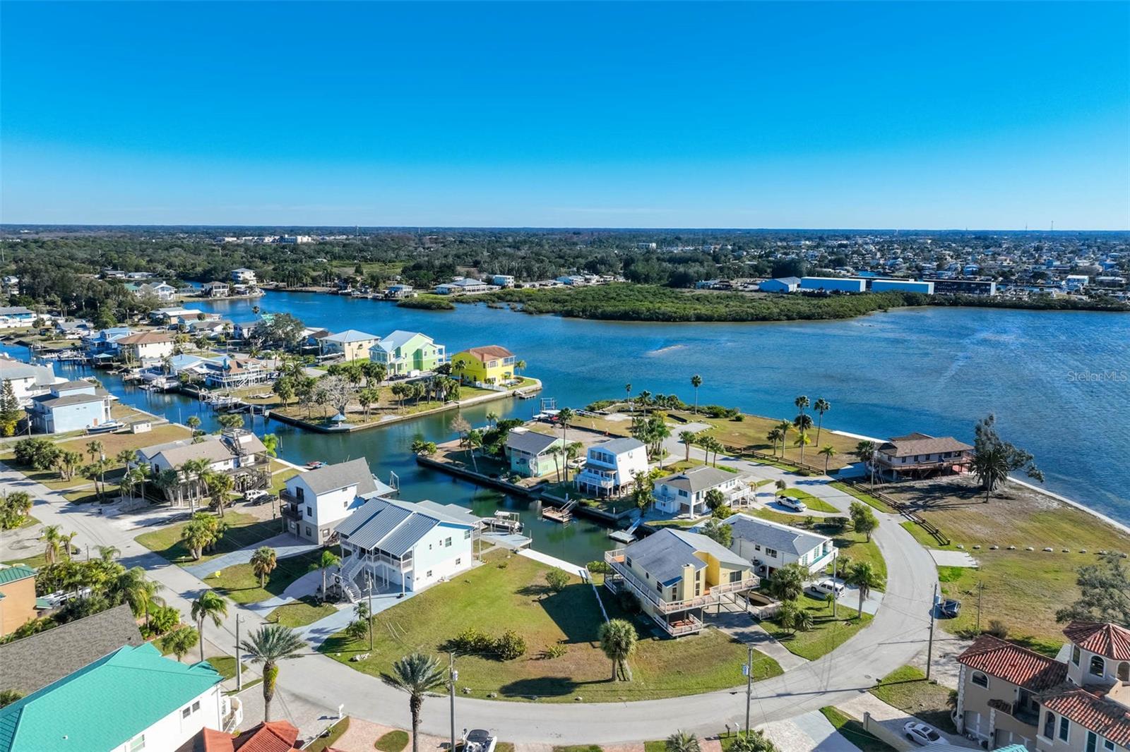 Image 13 of 25 For 6424 Driftwood Drive