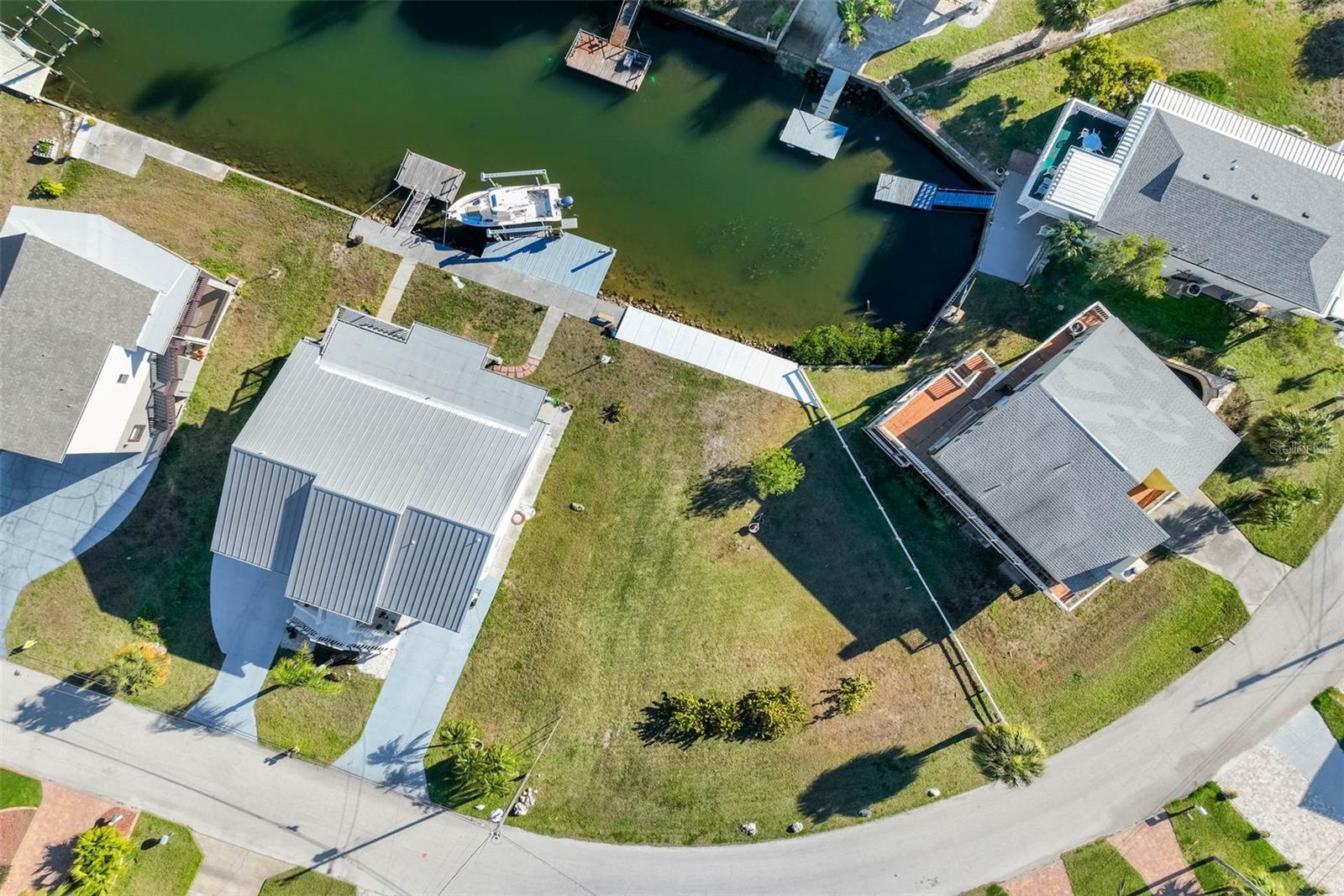 Image 2 of 25 For 6424 Driftwood Drive