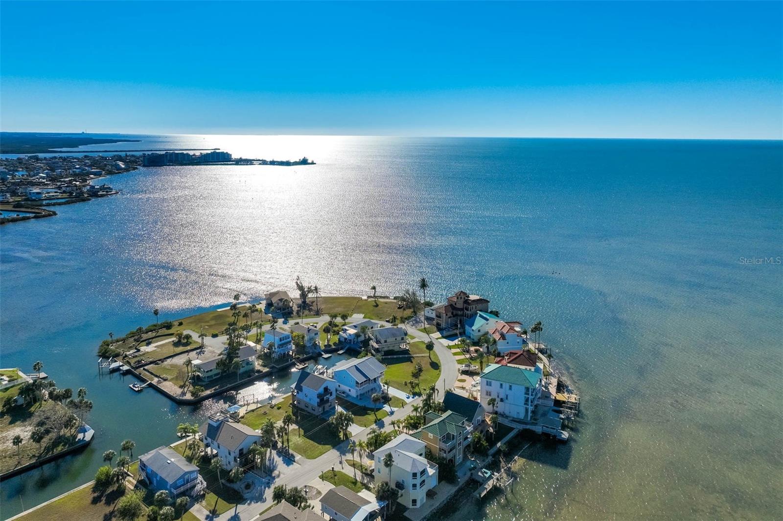 Image 23 of 25 For 6424 Driftwood Drive