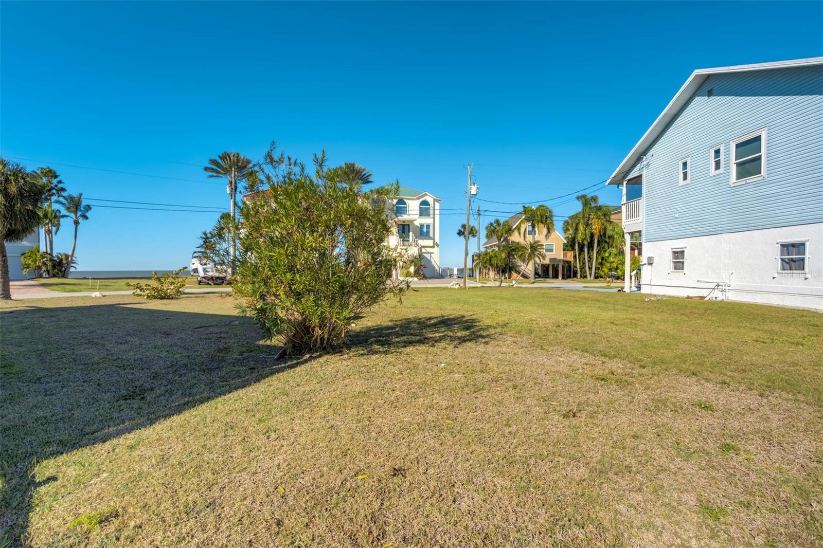 Image 6 of 25 For 6424 Driftwood Drive