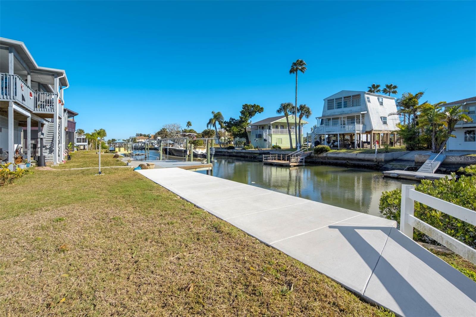 Image 7 of 25 For 6424 Driftwood Drive