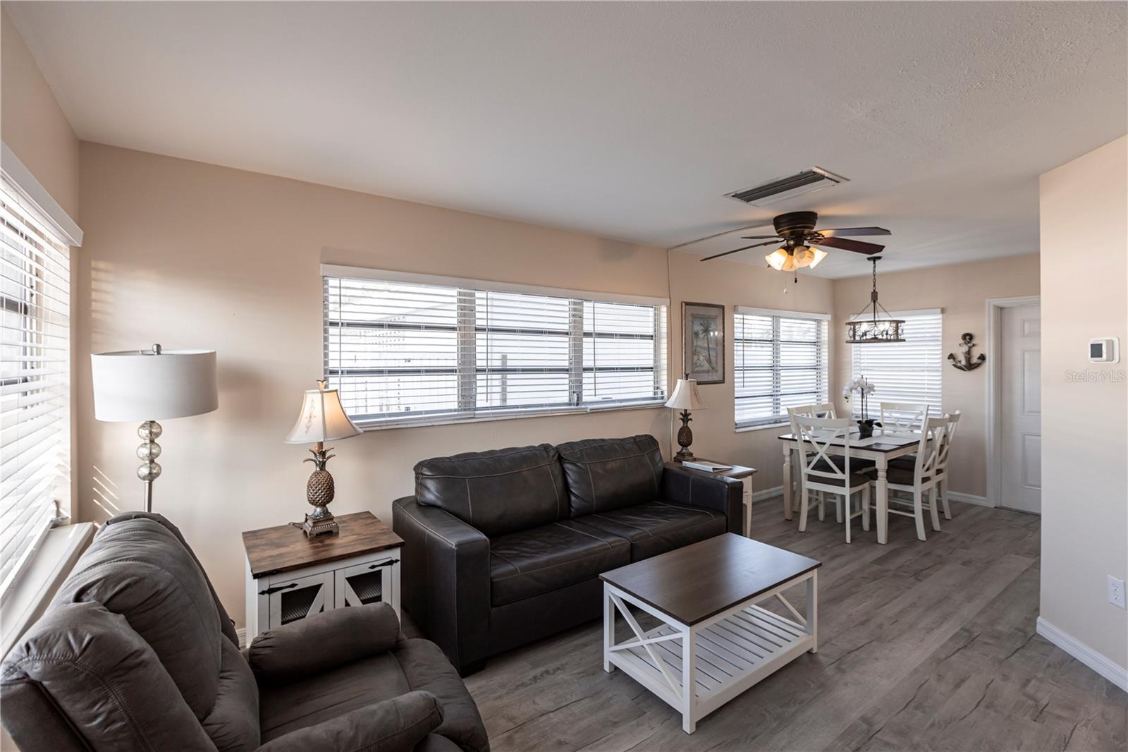 Image 3 of 22 For 6020 Midnight Pass Road 50