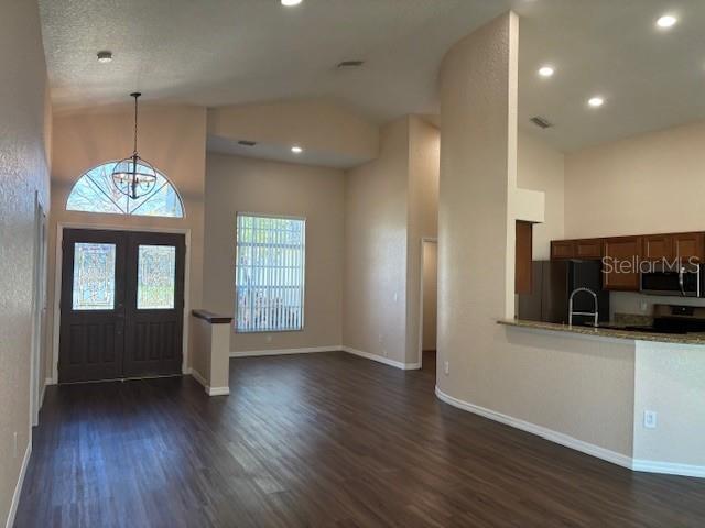 Image 2 of 26 For 736 Sunflower Drive