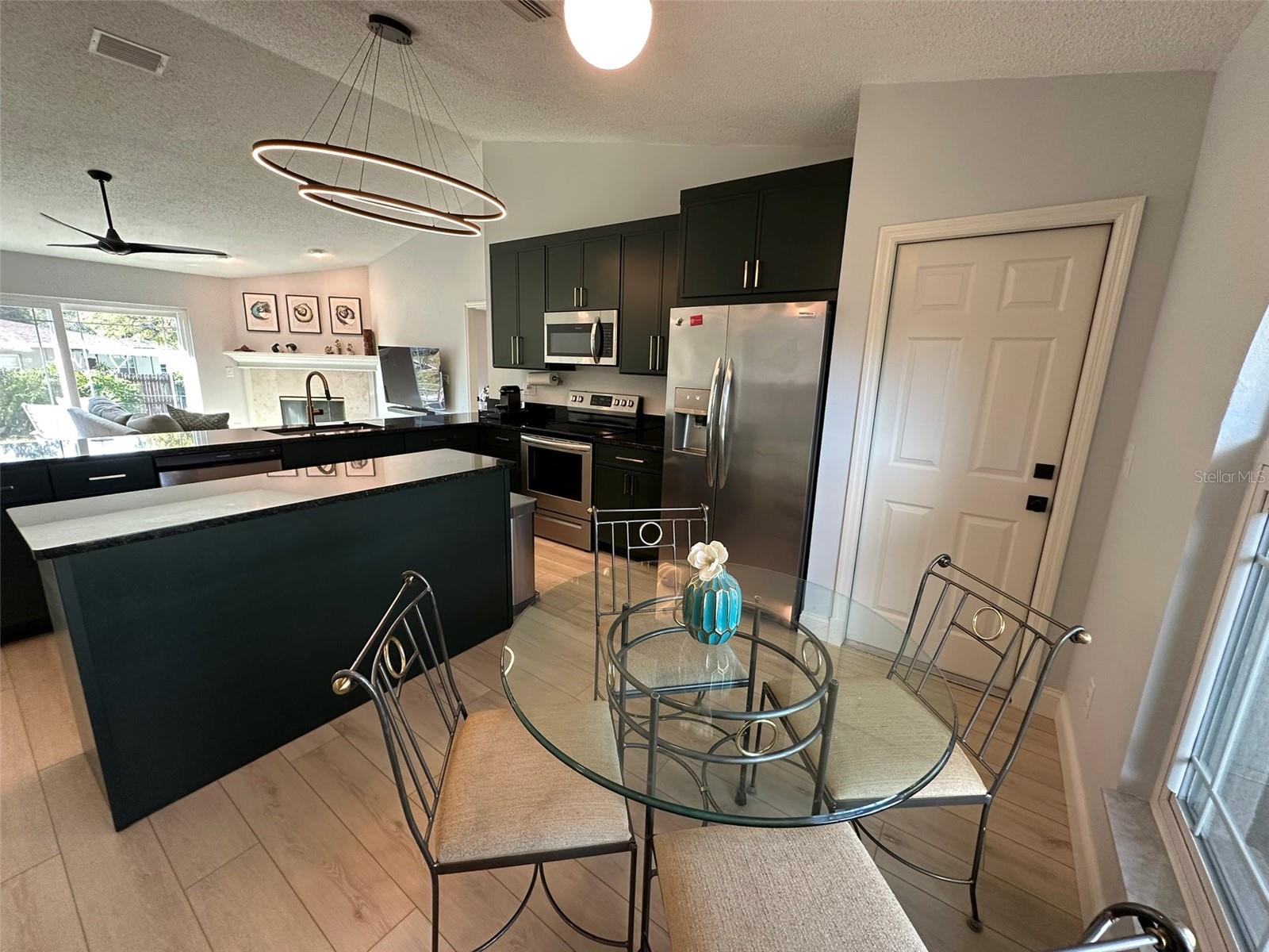 Image 12 of 33 For 231 Morgan Court