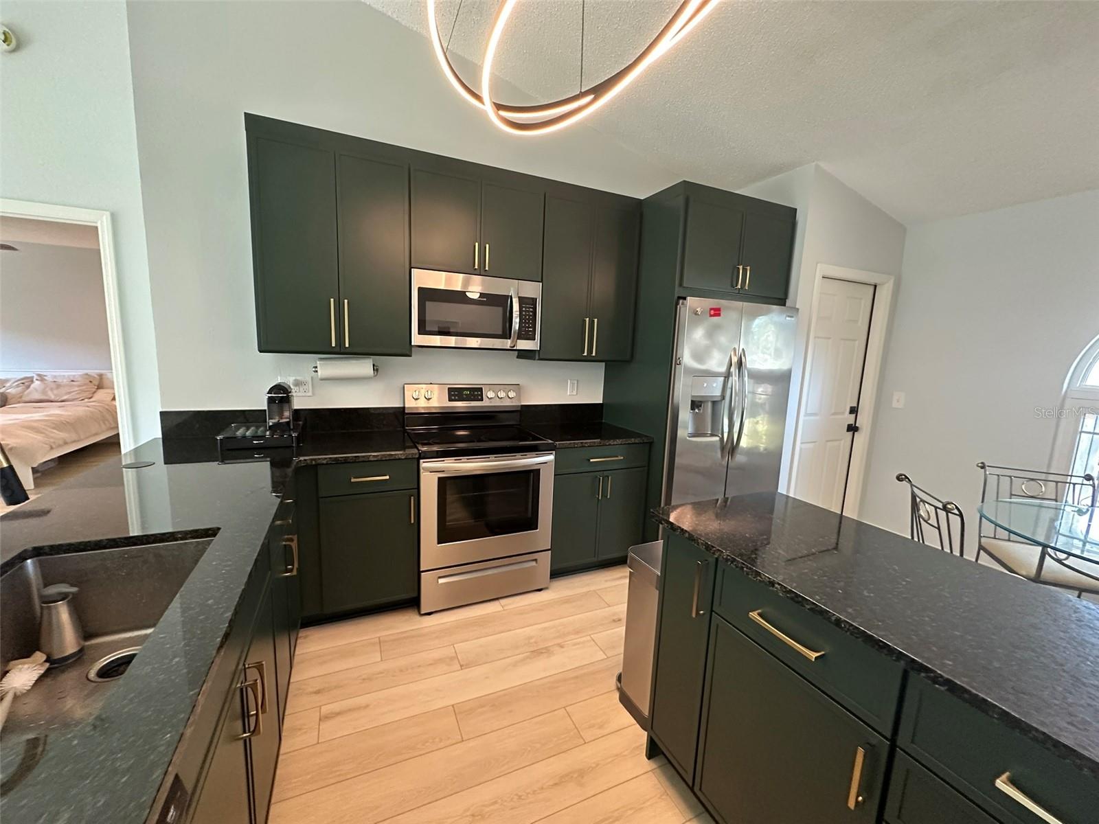 Image 2 of 33 For 231 Morgan Court