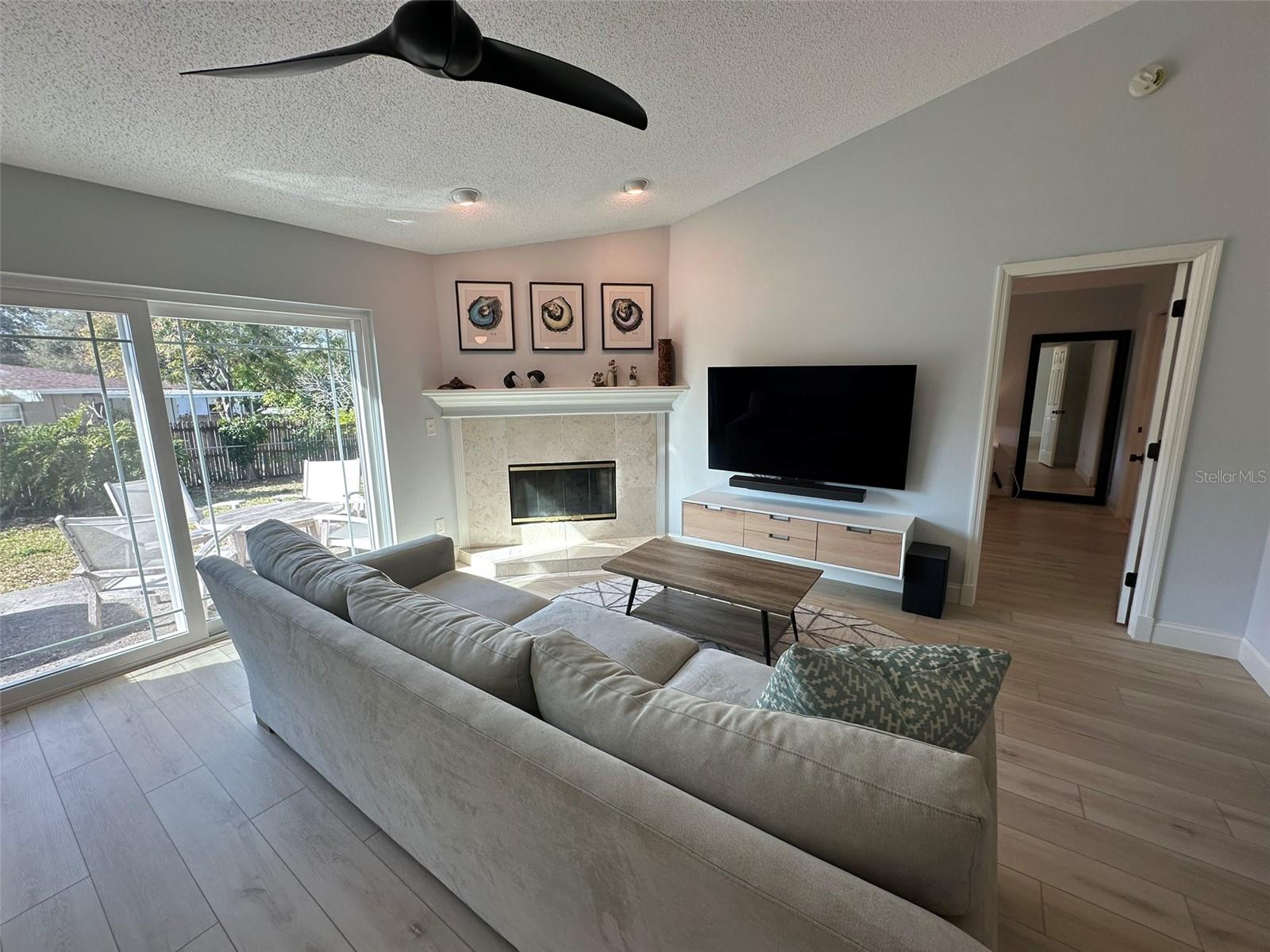 Image 3 of 33 For 231 Morgan Court