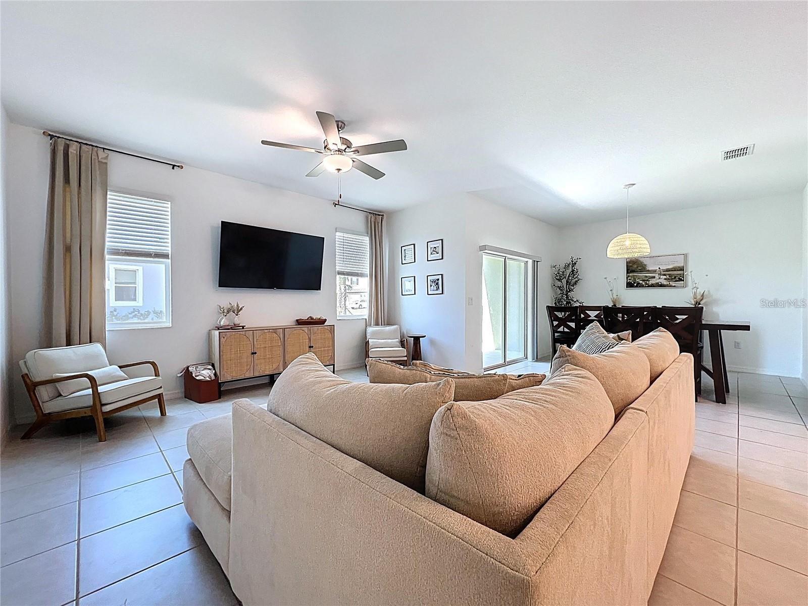 Image 11 of 40 For 32046 Powderpuff Mimosa Drive