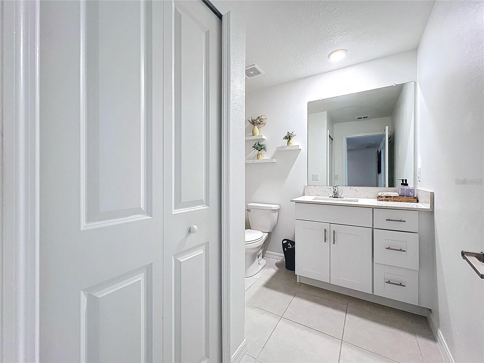 Image 28 of 40 For 32046 Powderpuff Mimosa Drive