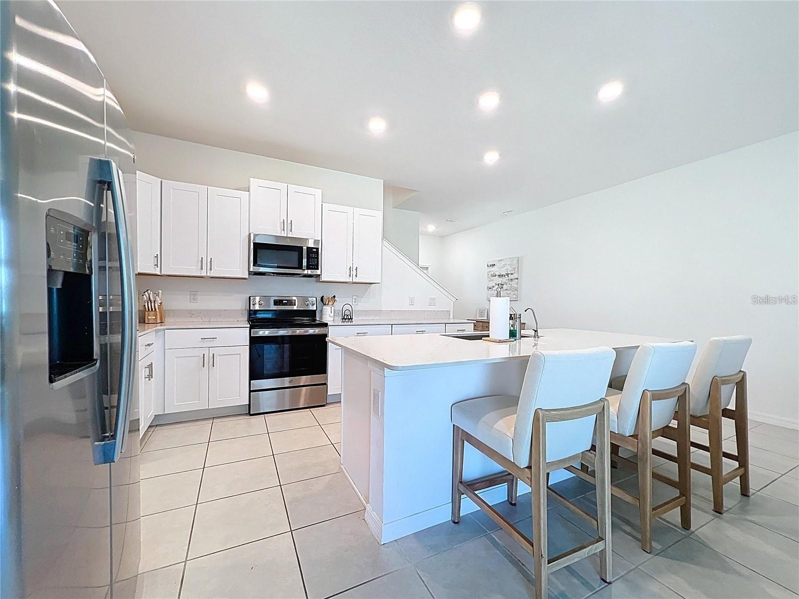 Image 7 of 40 For 32046 Powderpuff Mimosa Drive