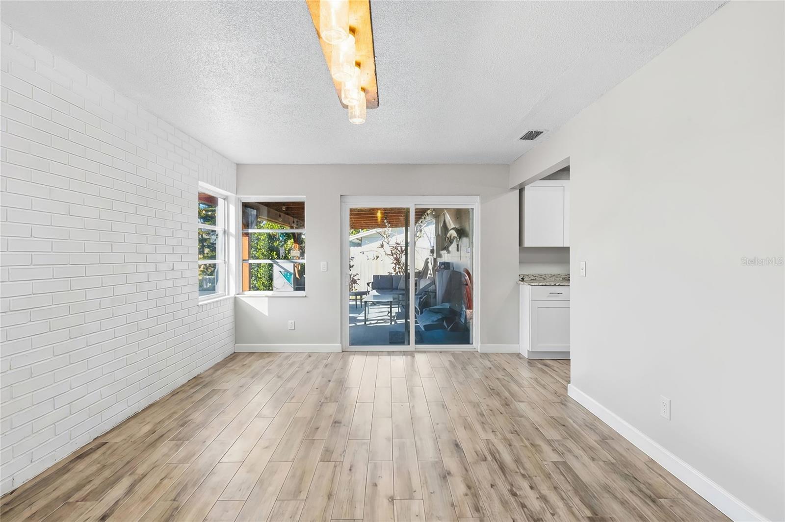 Image 15 of 34 For 6801 15th Street S