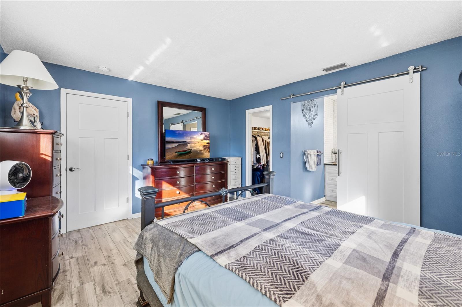 Image 16 of 34 For 6801 15th Street S