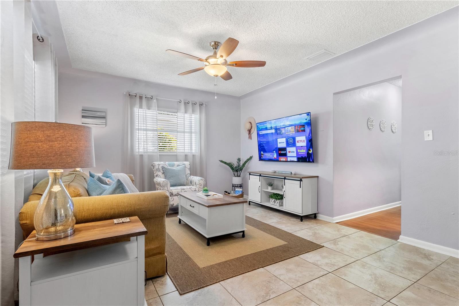 Image 2 of 65 For 5596 100th Way N