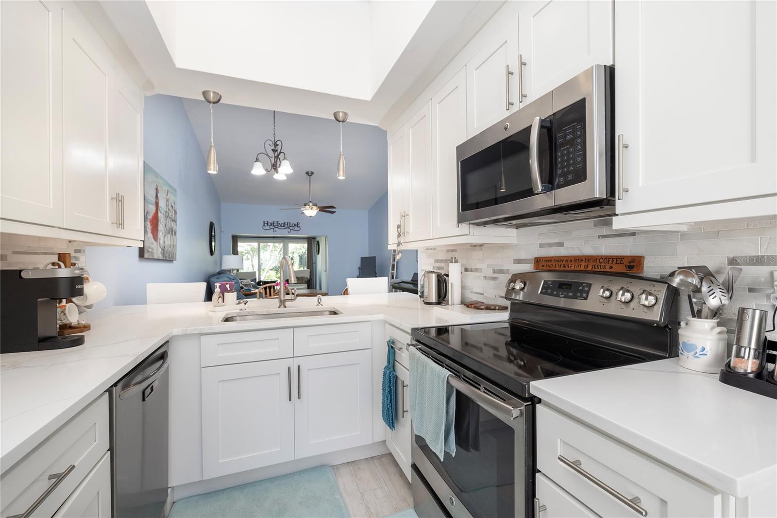 Image 12 of 35 For 3055 Pelican Place