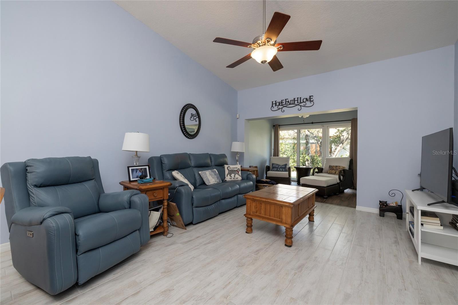 Image 19 of 35 For 3055 Pelican Place