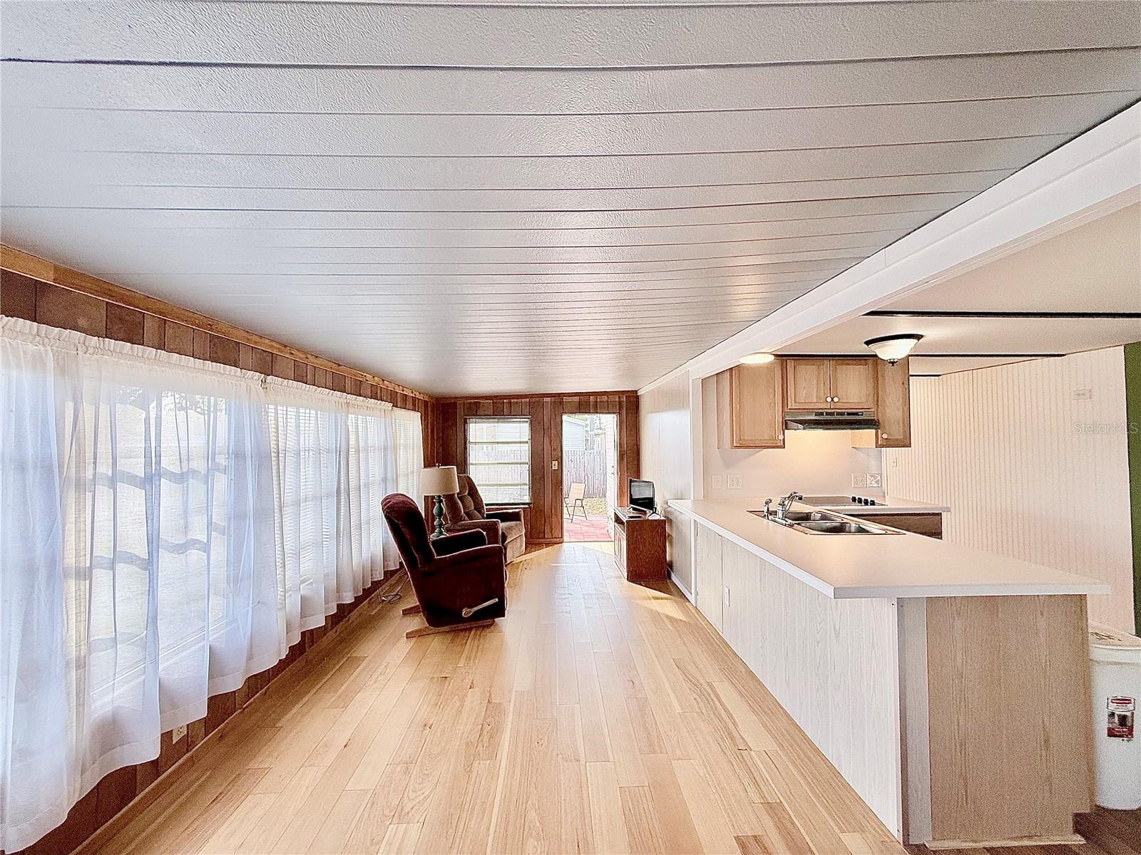 Image 12 of 35 For 1909 Lullaby Drive