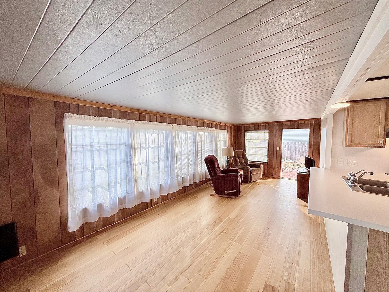 Image 13 of 35 For 1909 Lullaby Drive