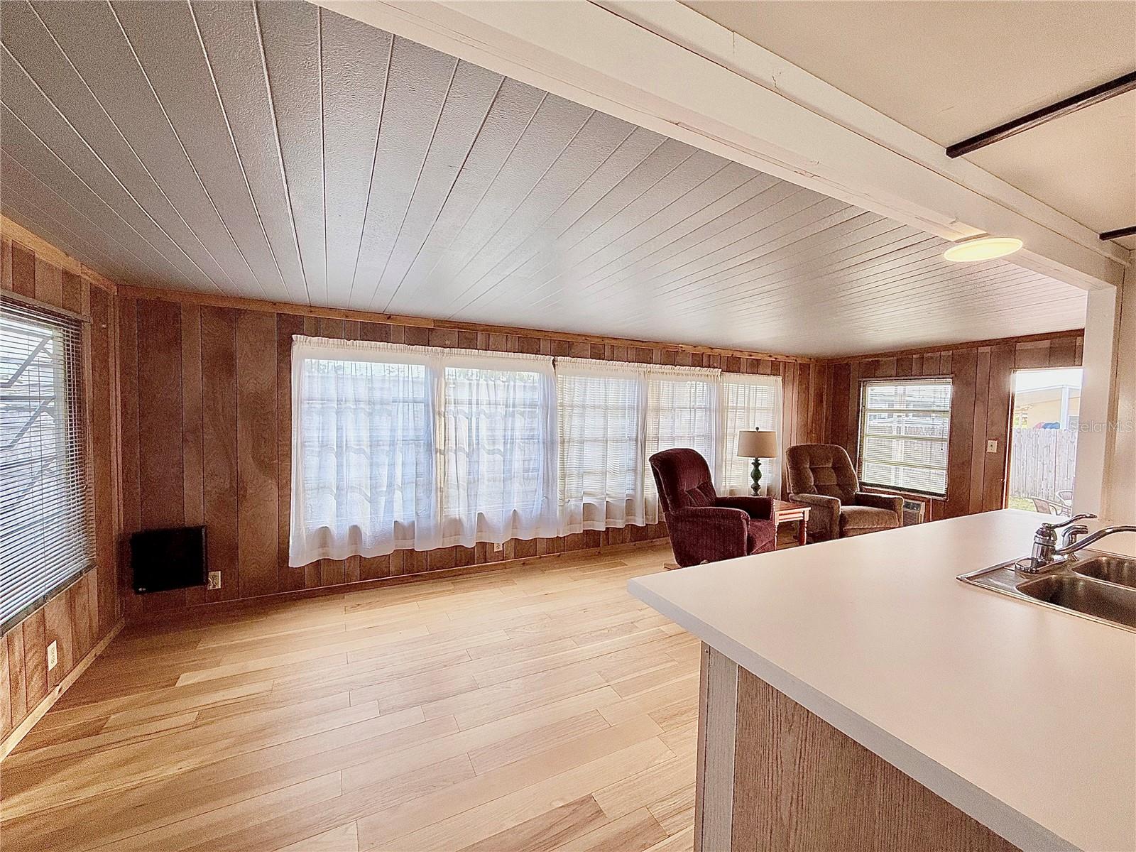 Image 14 of 35 For 1909 Lullaby Drive