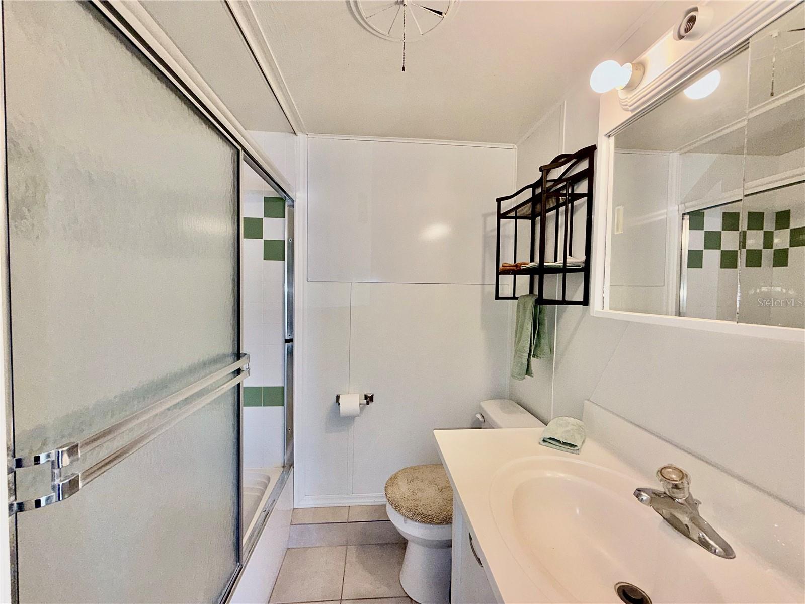 Image 25 of 35 For 1909 Lullaby Drive