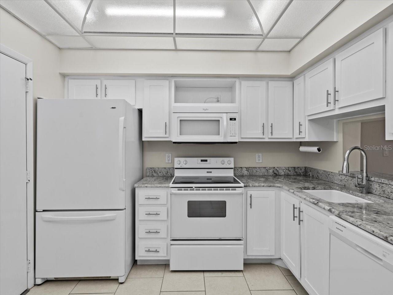 Image 11 of 35 For 1503 Cordova Green