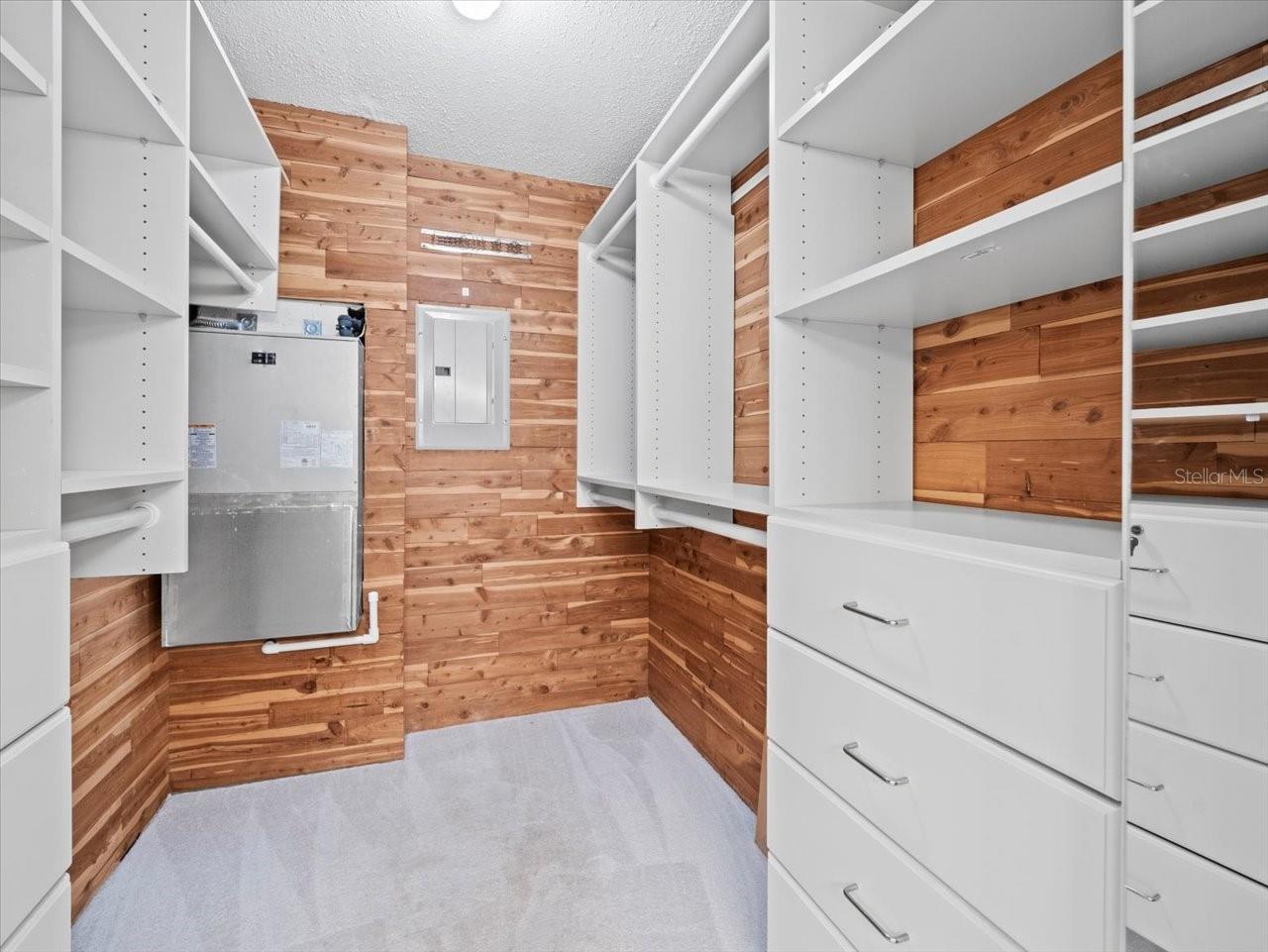 Image 25 of 35 For 1503 Cordova Green