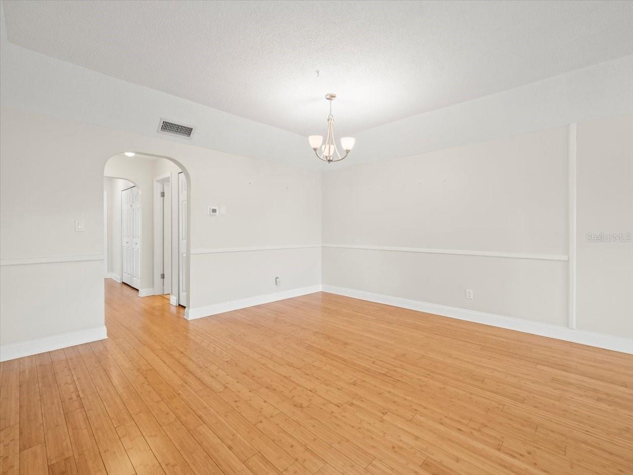 Image 28 of 35 For 1503 Cordova Green