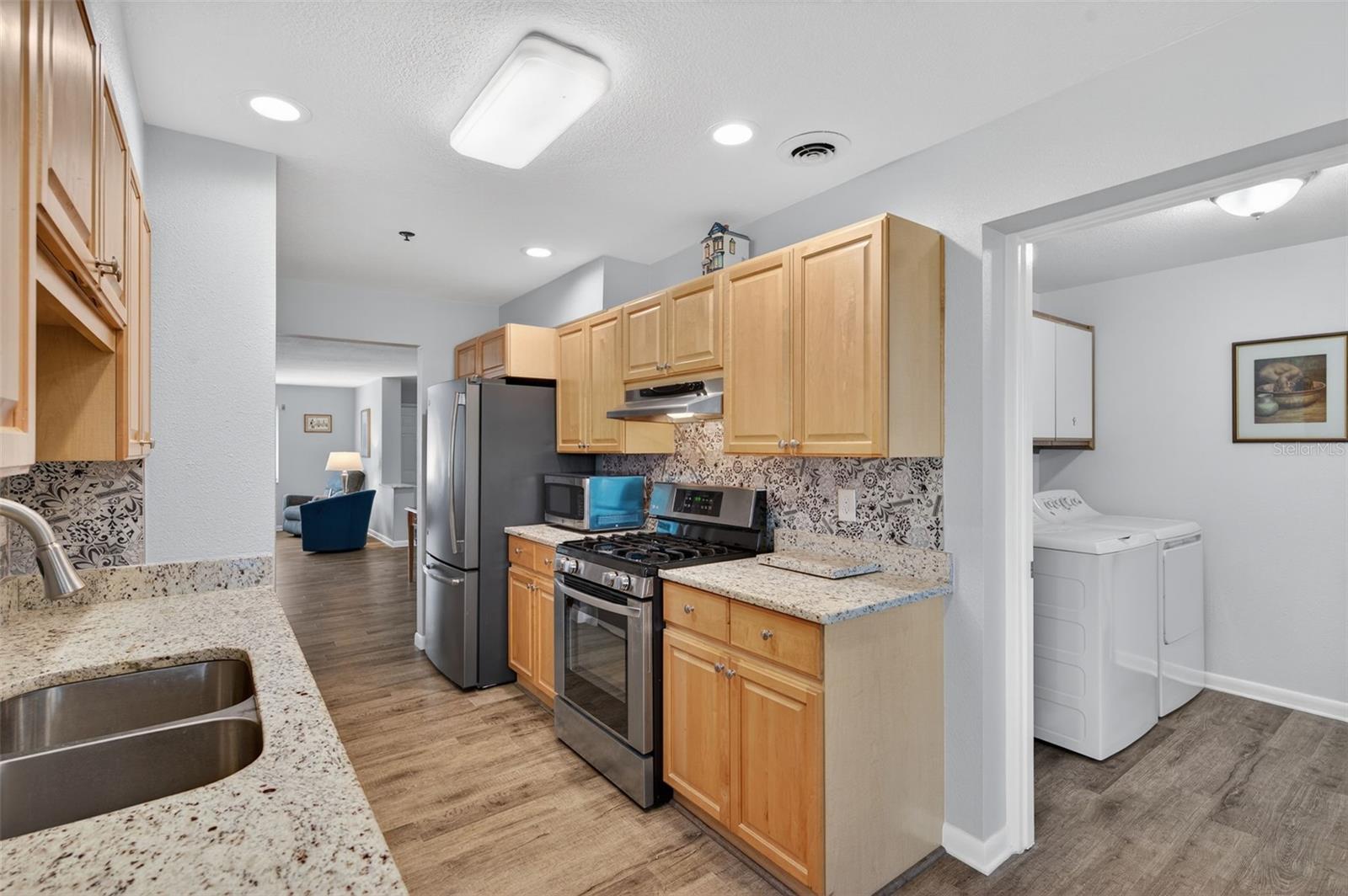 Image 17 of 52 For 8186 Terrace Garden Drive N 307