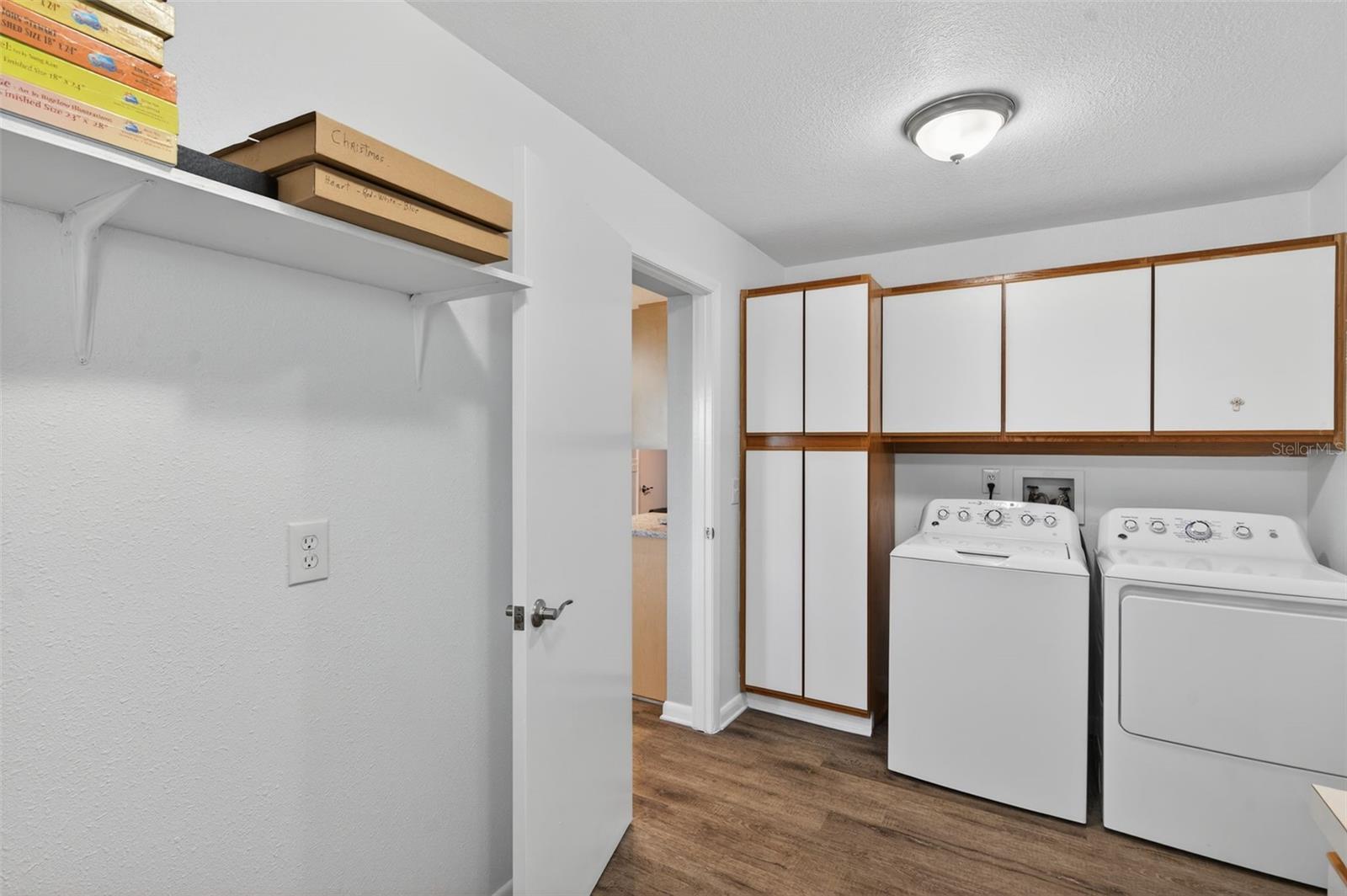 Image 20 of 52 For 8186 Terrace Garden Drive N 307