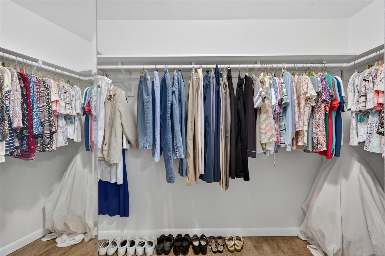 Image 33 of 52 For 8186 Terrace Garden Drive N 307