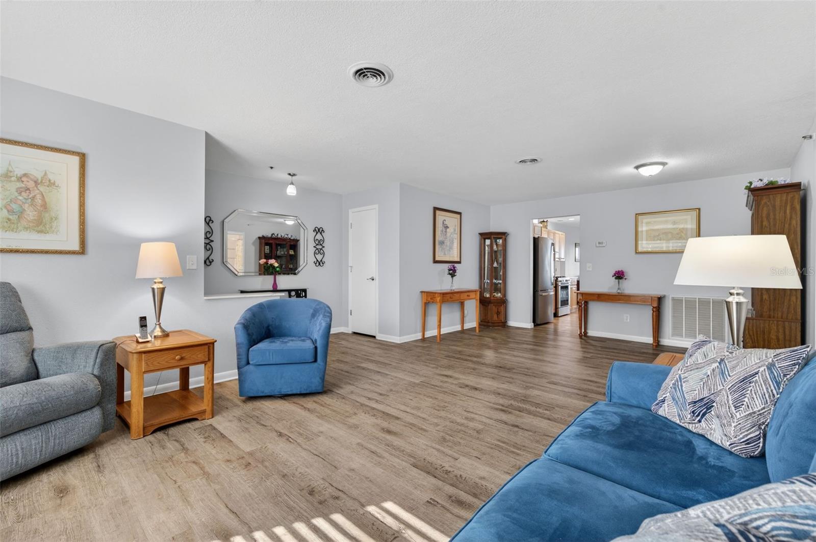 Image 5 of 52 For 8186 Terrace Garden Drive N 307