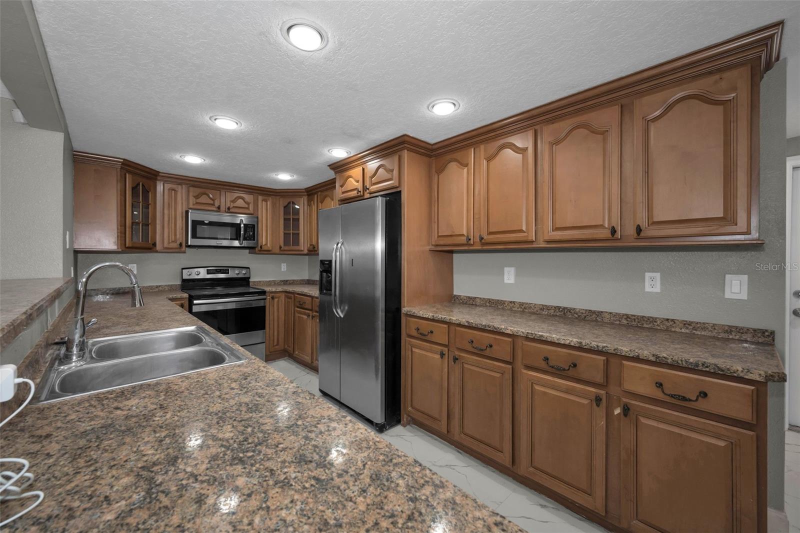 Image 23 of 54 For 3505 Calera Drive