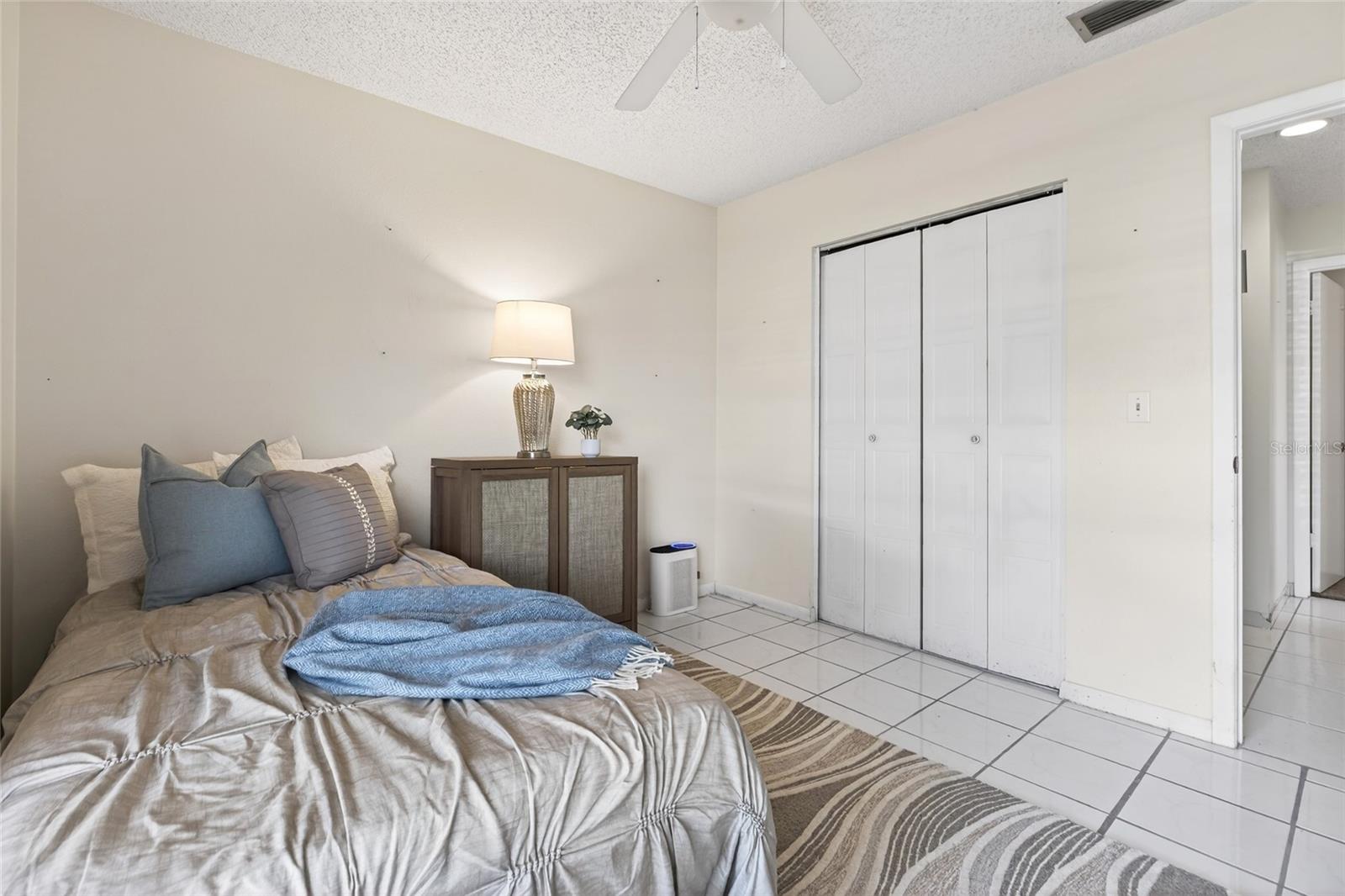 Image 16 of 57 For 4712 Fox Hunt Drive