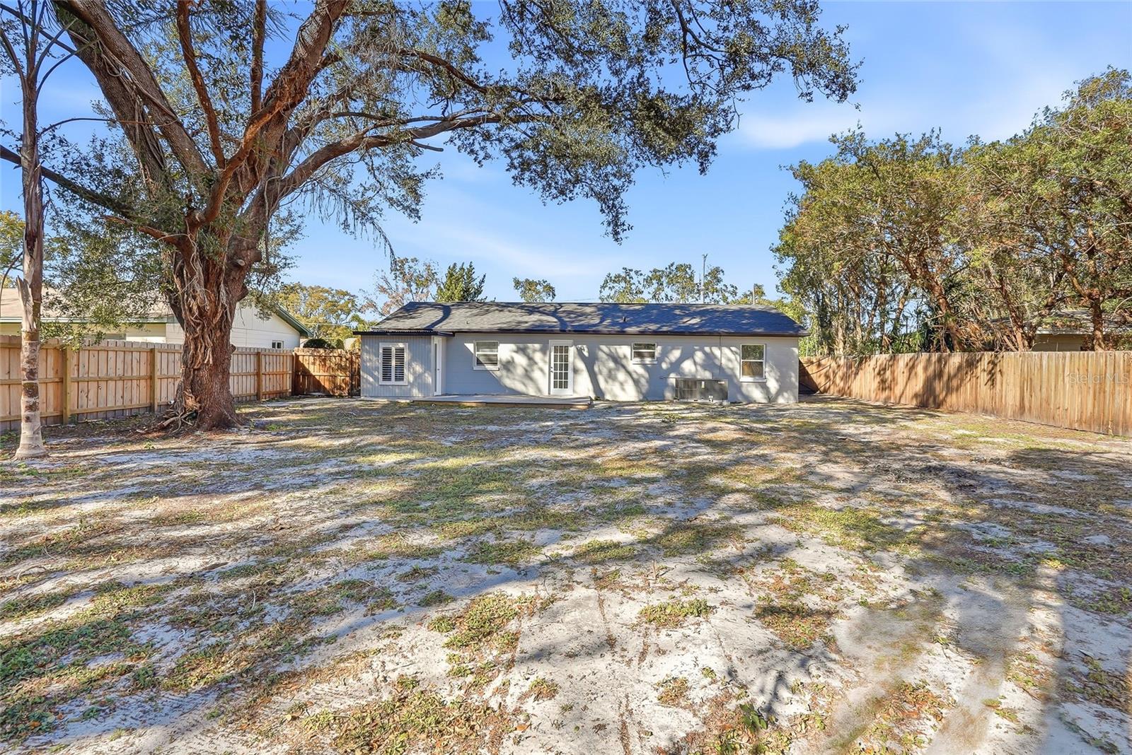 Image 38 of 46 For 114 Connie Avenue