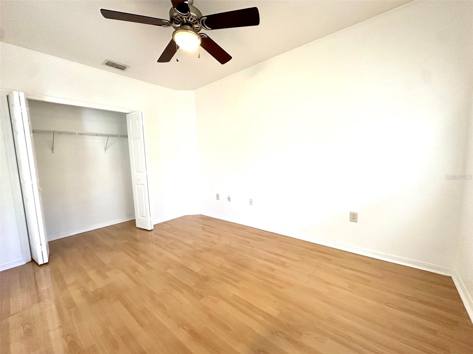 Image 20 of 25 For 1420 Water View Drive W 201