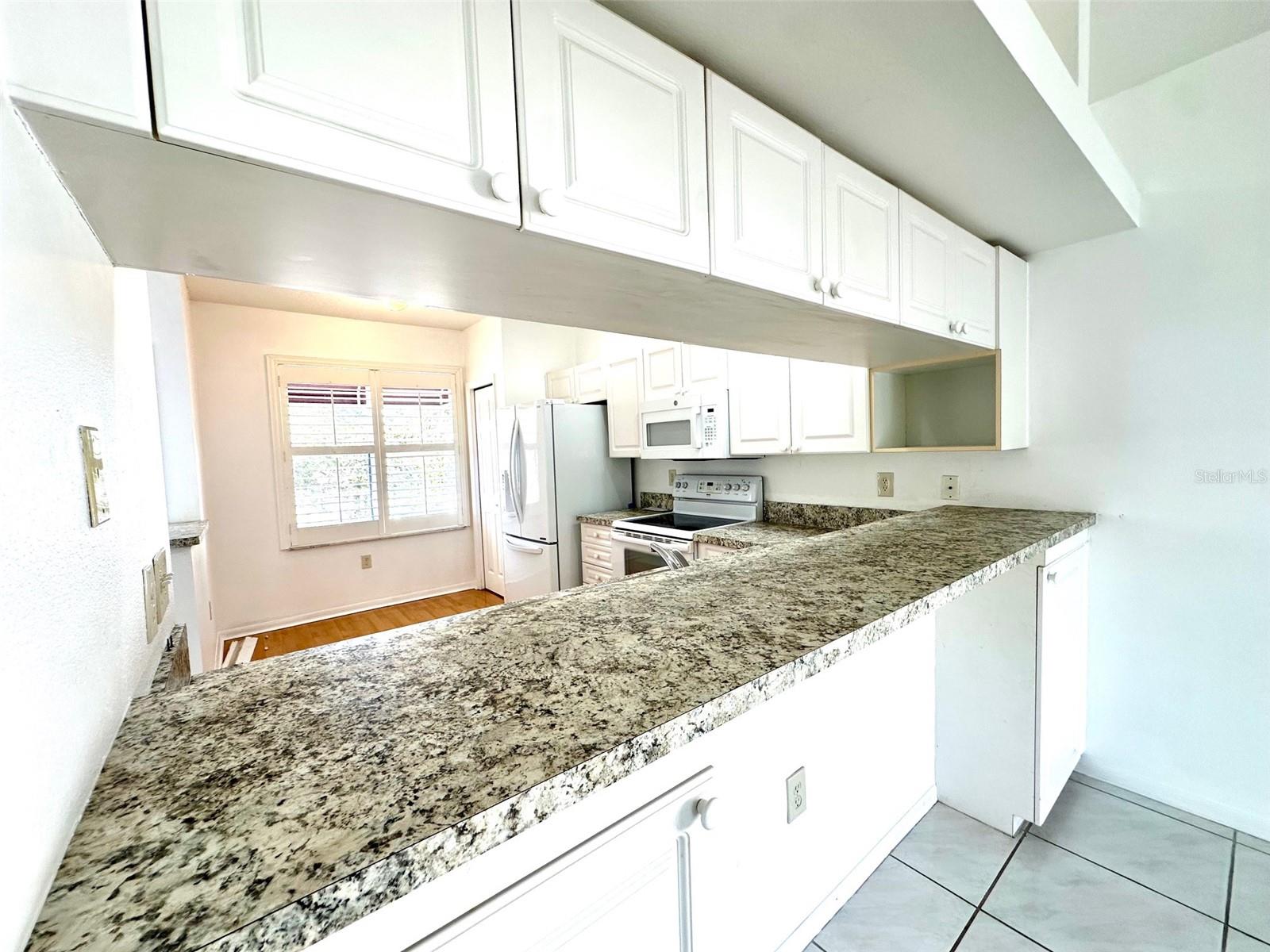 Image 6 of 25 For 1420 Water View Drive W 201