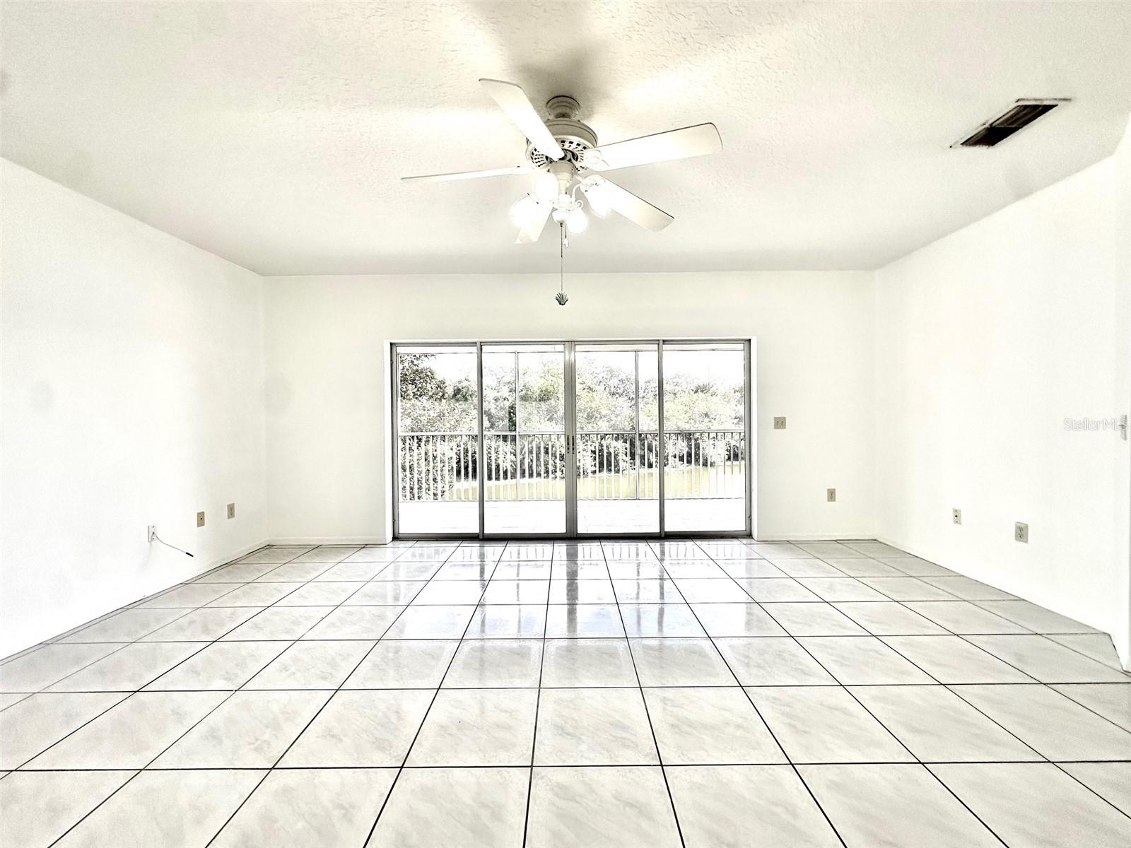 Image 9 of 25 For 1420 Water View Drive W 201