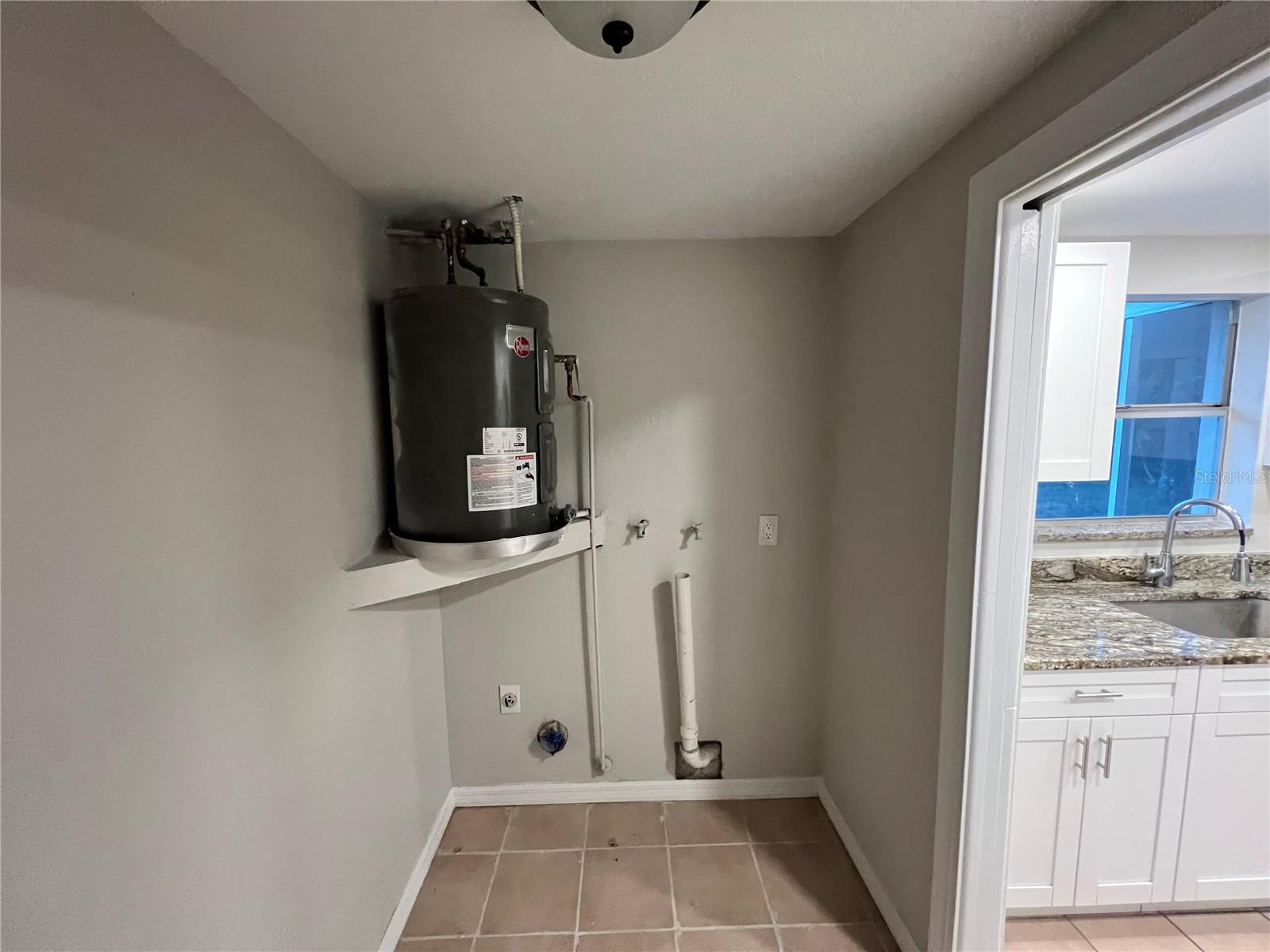 Image 19 of 25 For 8307 Needles Drive