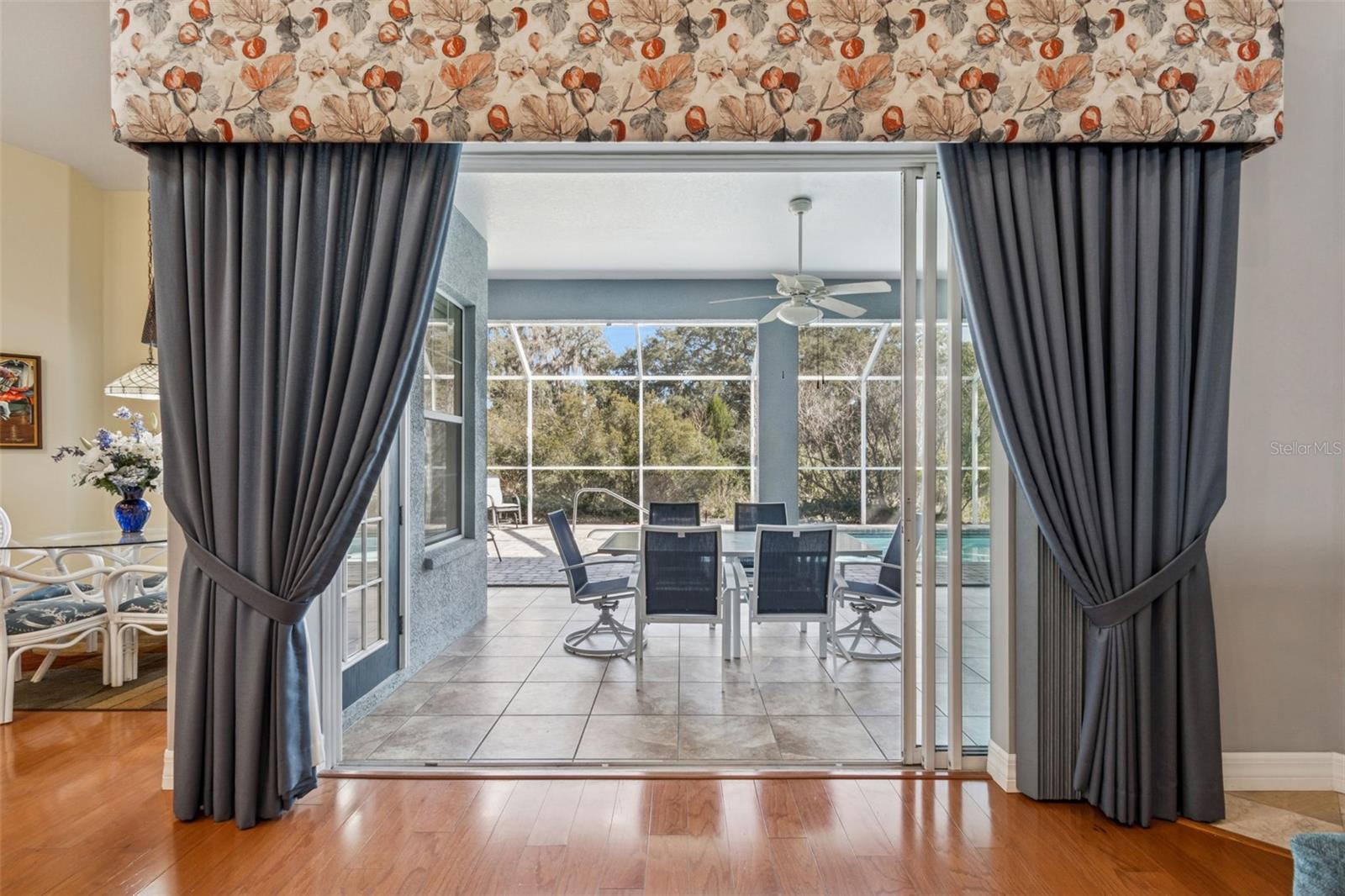 Image 12 of 65 For 5460 Chestnut Ridge Road