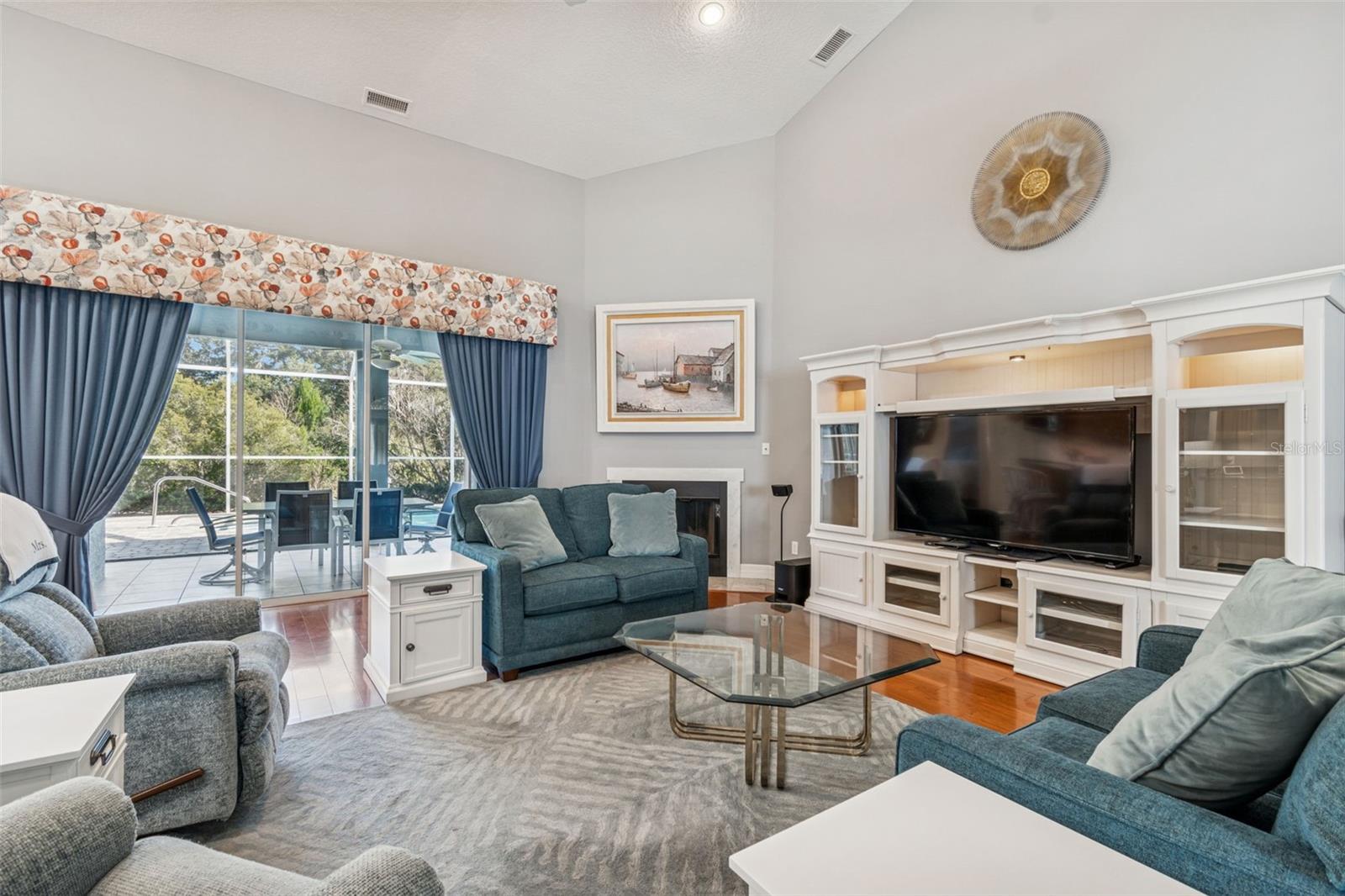 Image 13 of 65 For 5460 Chestnut Ridge Road