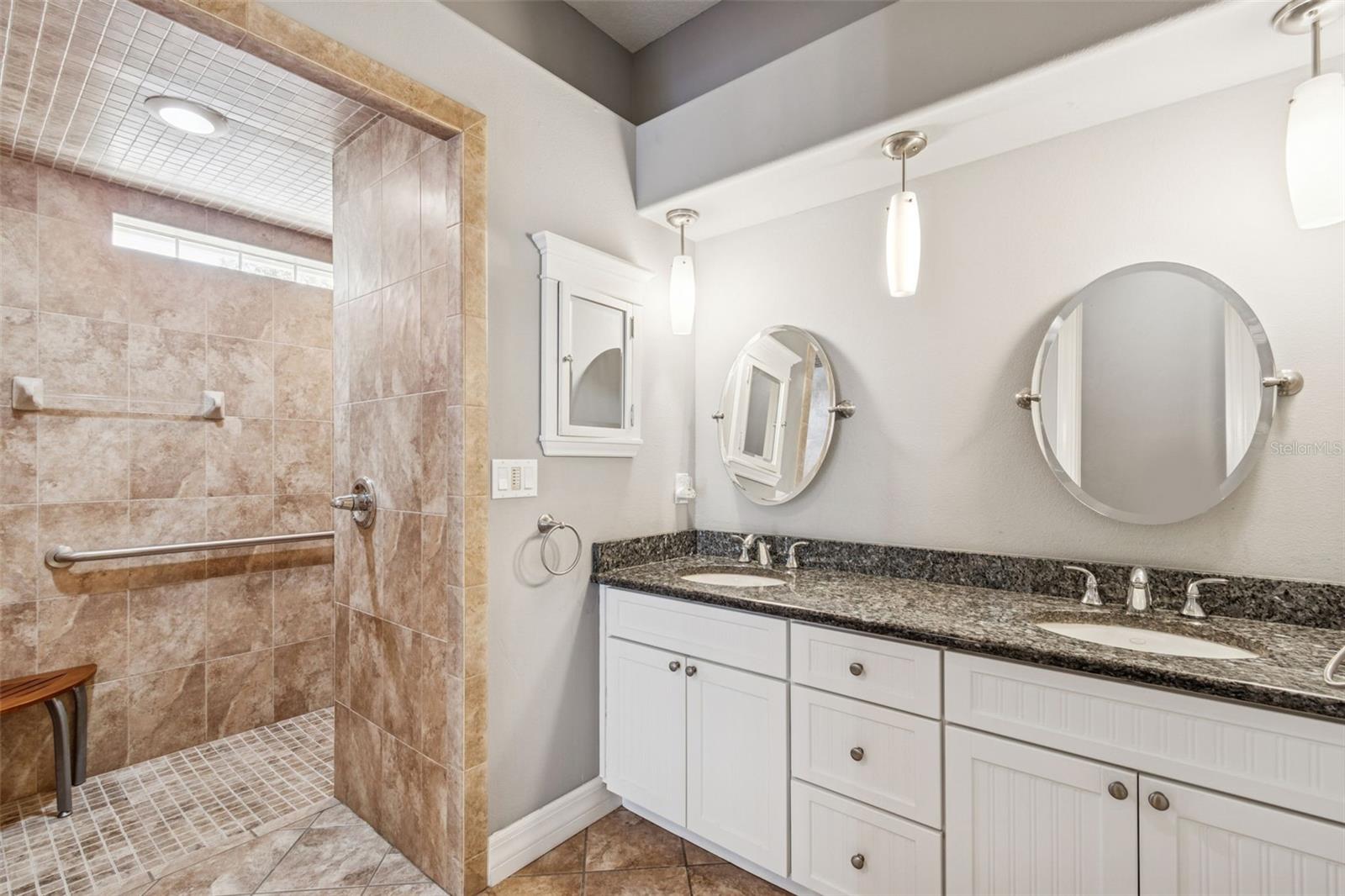 Image 33 of 65 For 5460 Chestnut Ridge Road