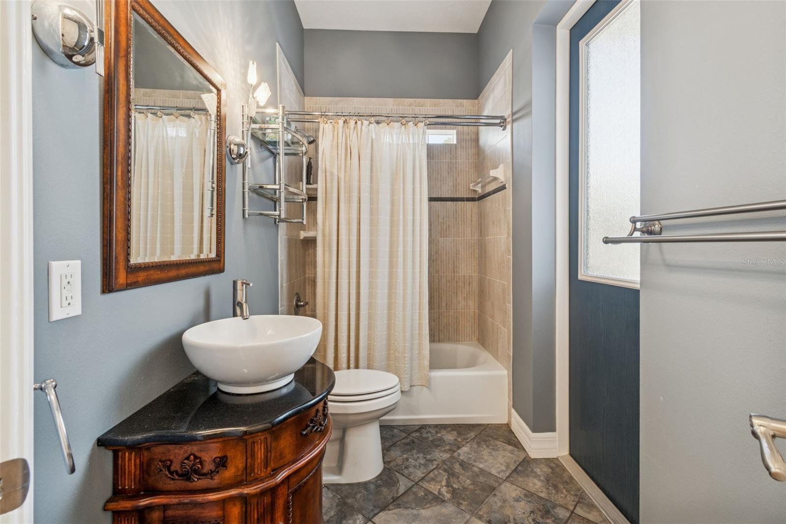 Image 36 of 65 For 5460 Chestnut Ridge Road