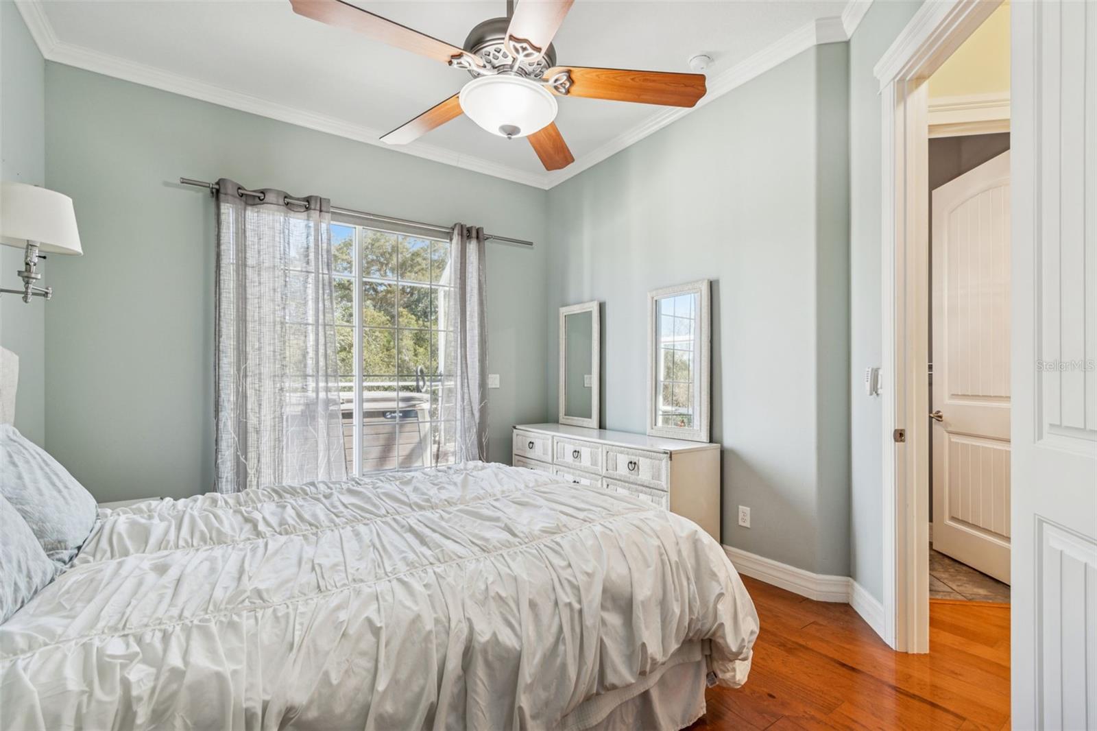 Image 37 of 65 For 5460 Chestnut Ridge Road