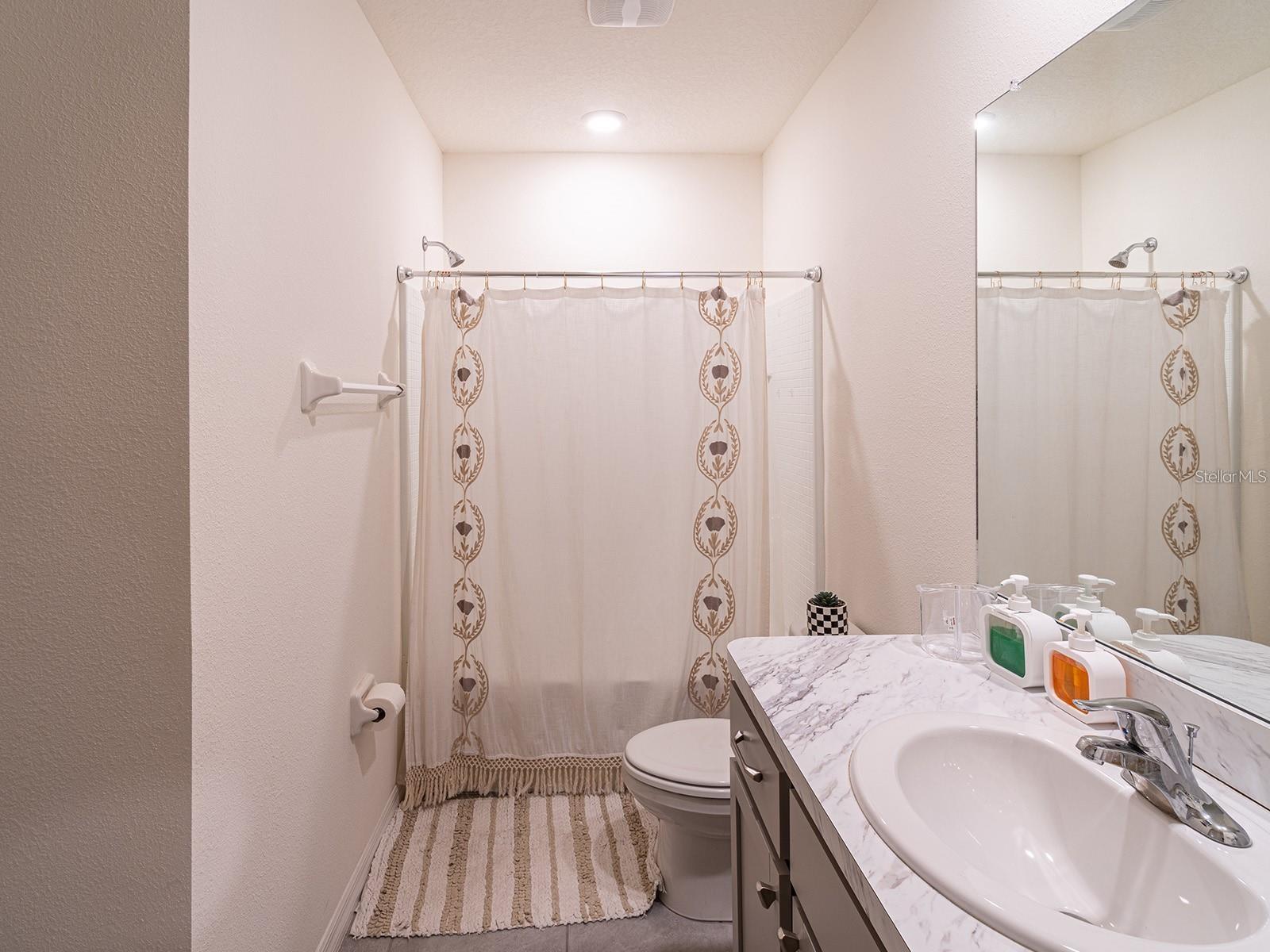 Image 11 of 24 For 2910 Boxwood Grove Row