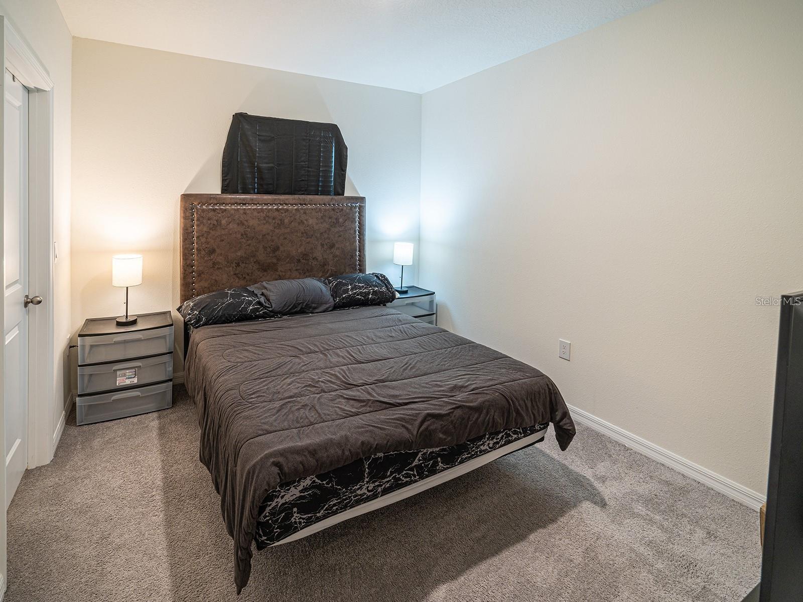 Image 12 of 24 For 2910 Boxwood Grove Row