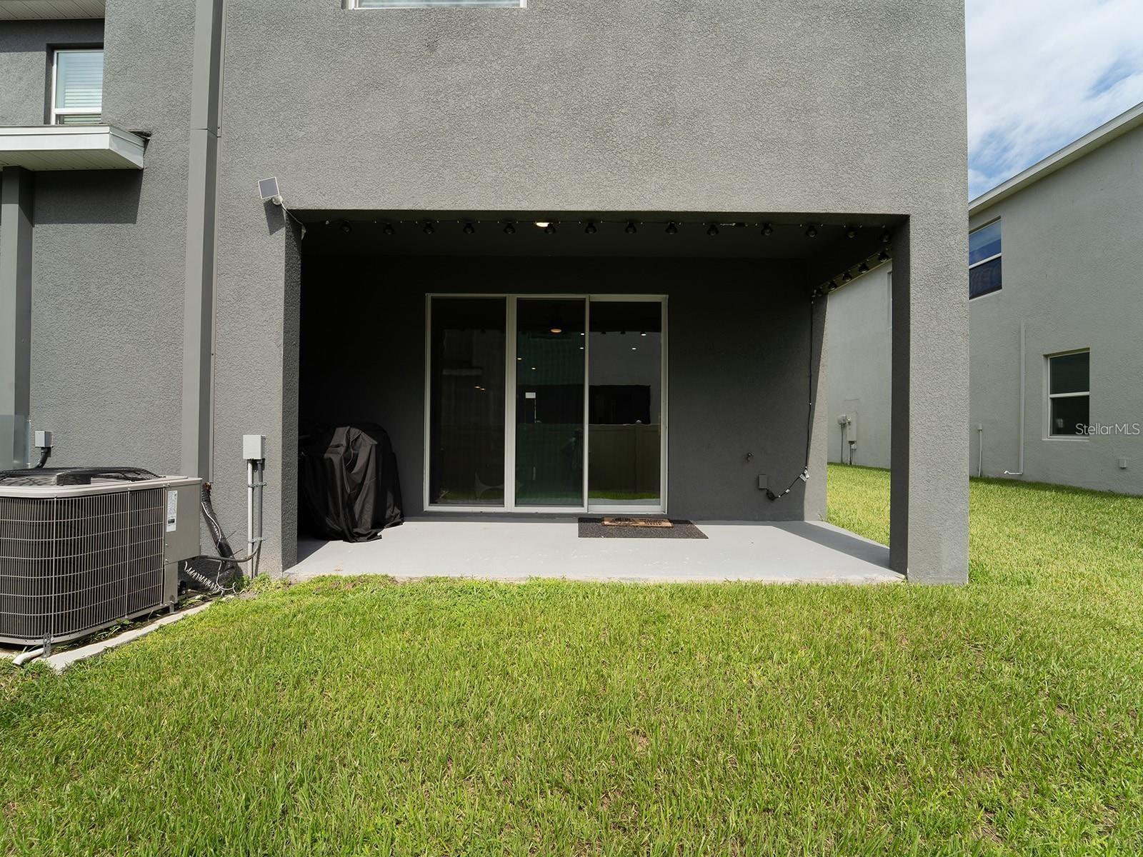 Image 19 of 24 For 2910 Boxwood Grove Row