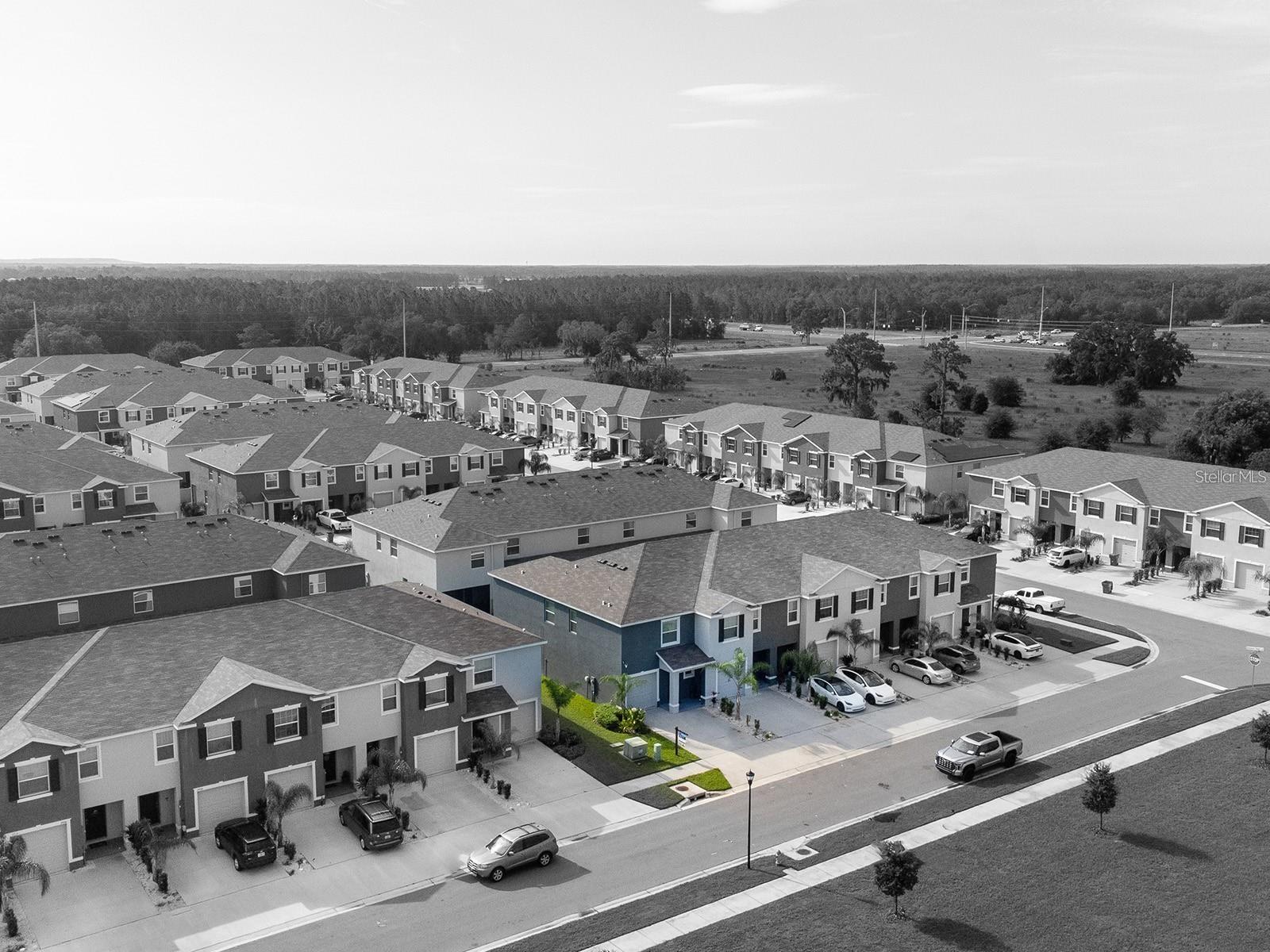 Image 23 of 24 For 2910 Boxwood Grove Row