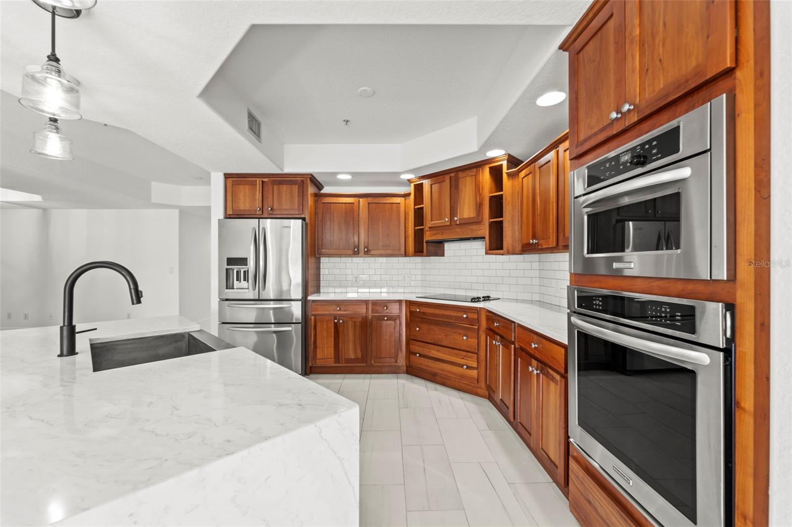 Image 11 of 62 For 1645 Pinellas Bayway S B2