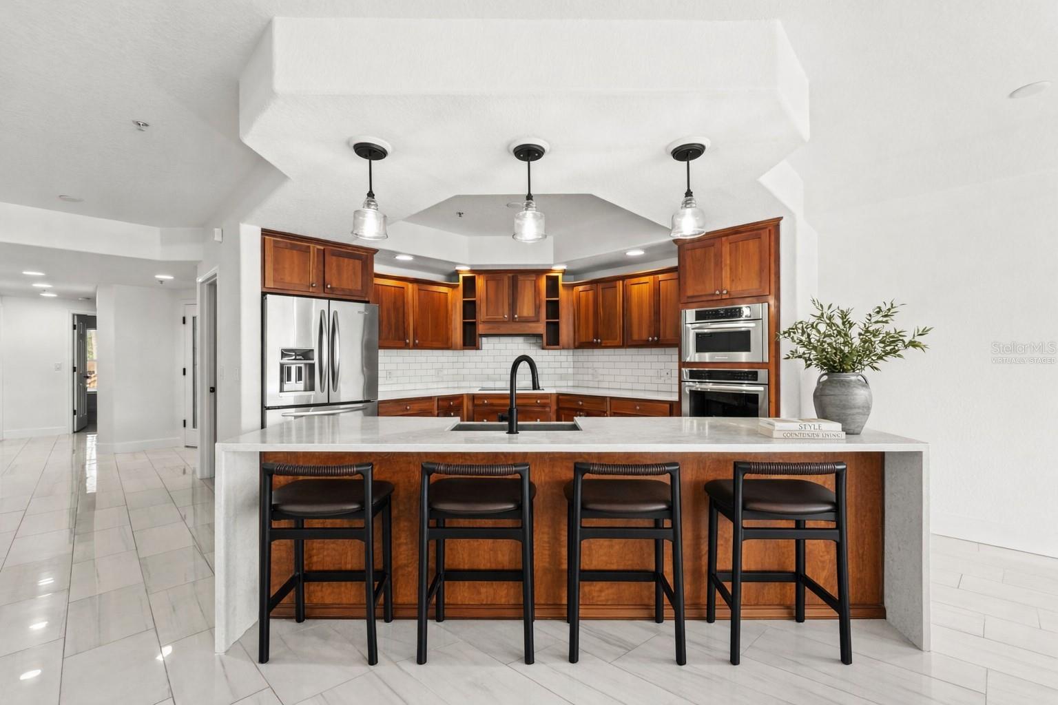 Image 13 of 62 For 1645 Pinellas Bayway S B2