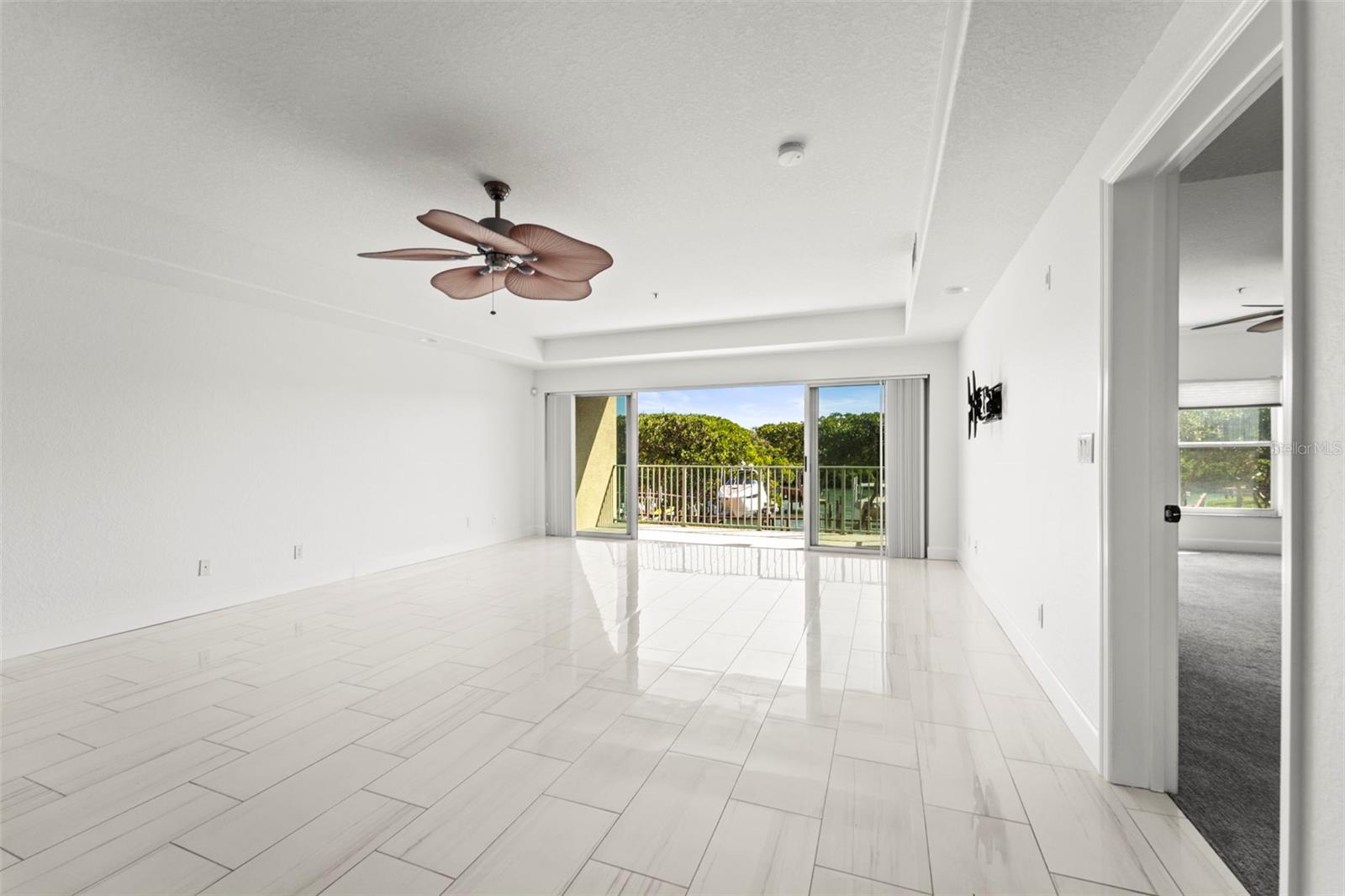 Image 17 of 62 For 1645 Pinellas Bayway S B2